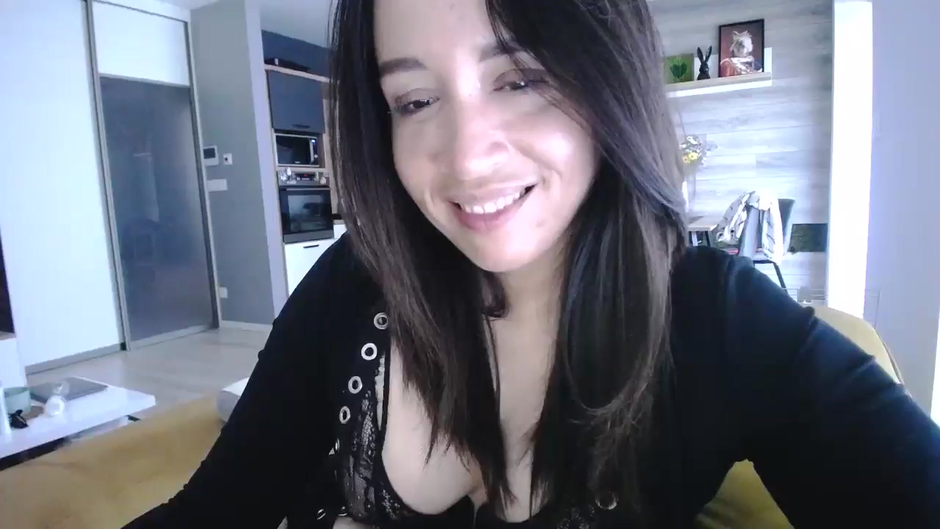 Gallery image thumbnail from Destiny____'s myfreecams stream on, 04/20/2025, 15:34 image 17 of 20