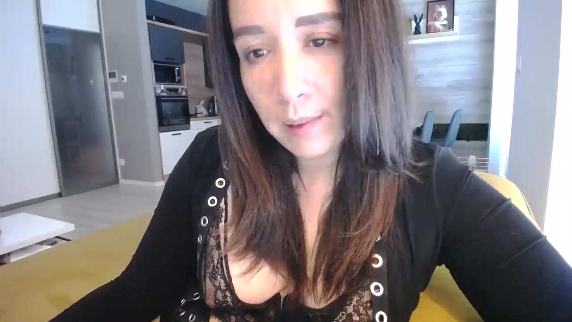 Gallery image thumbnail from Destiny____'s myfreecams stream on, 04/26/2025, 17:38 image 4 of 20