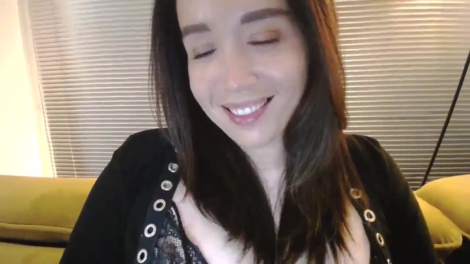 Gallery image thumbnail from Destiny____'s myfreecams stream on, 04/26/2025, 18:56 image 15 of 20