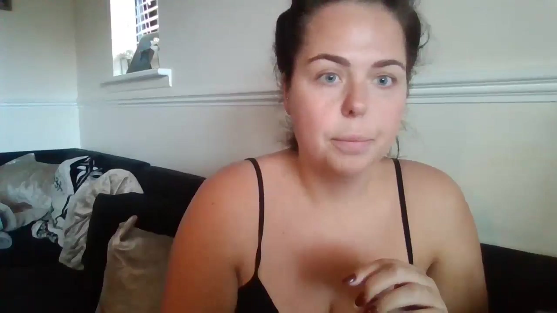 Gallery image thumbnail from Destx1's myfreecams stream on, 10/29/2024, 12:15 image 20 of 20