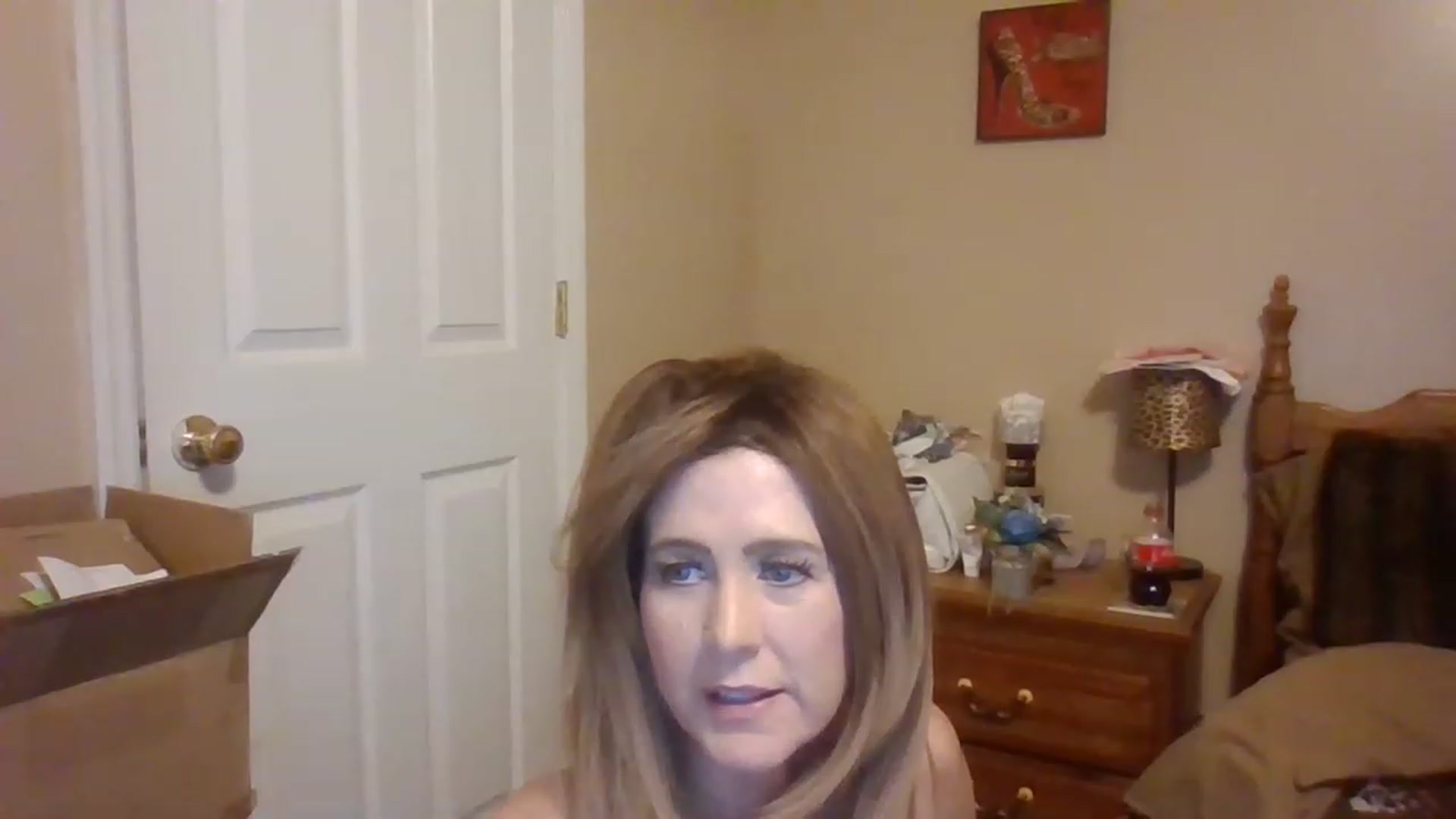 Gallery image thumbnail from DevanRae's myfreecams stream on, 12/02/2022, 23:36 image 5 of 20