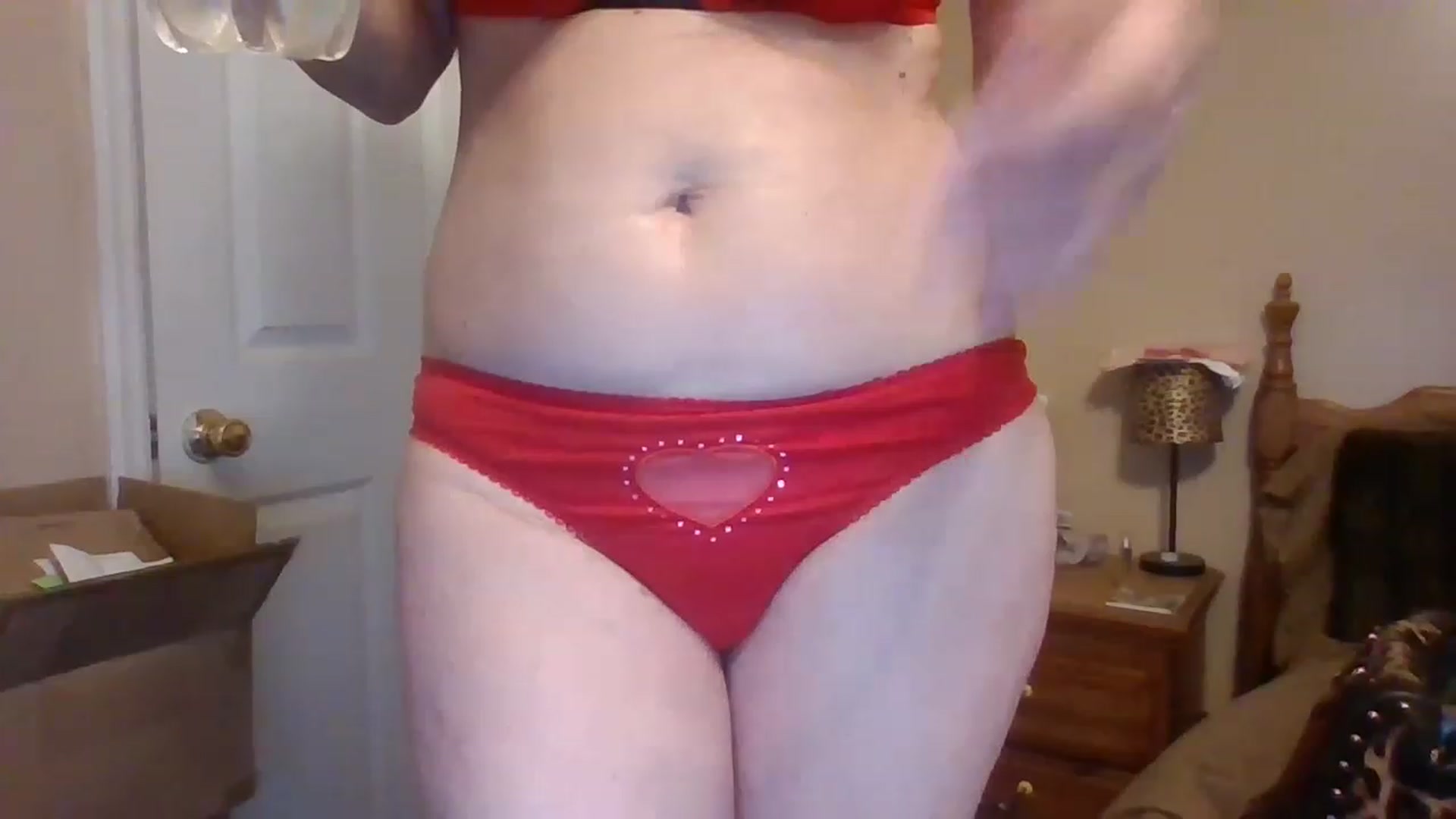 Gallery image thumbnail from DevanRae's myfreecams stream on, 12/03/2022, 19:35 image 19 of 20