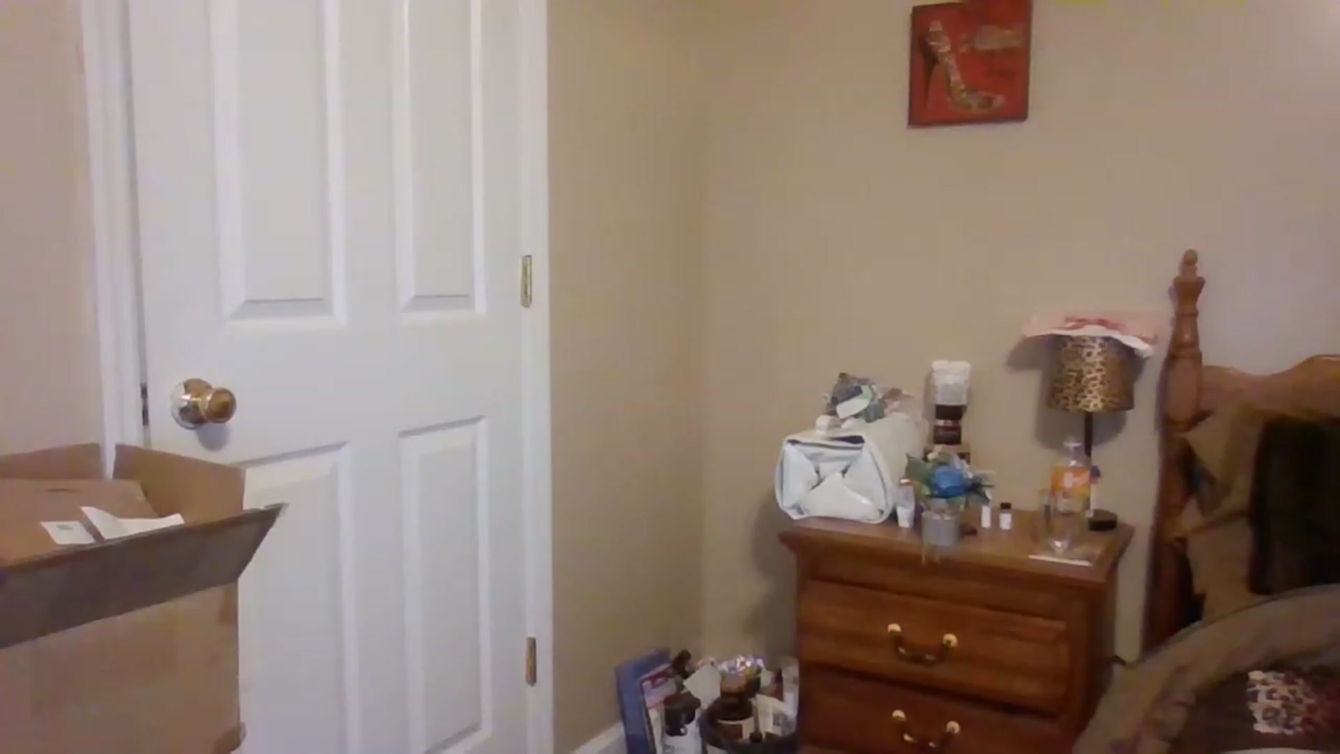 Gallery image thumbnail from DevanRae's myfreecams stream on, 12/19/2022, 21:28 image 13 of 20