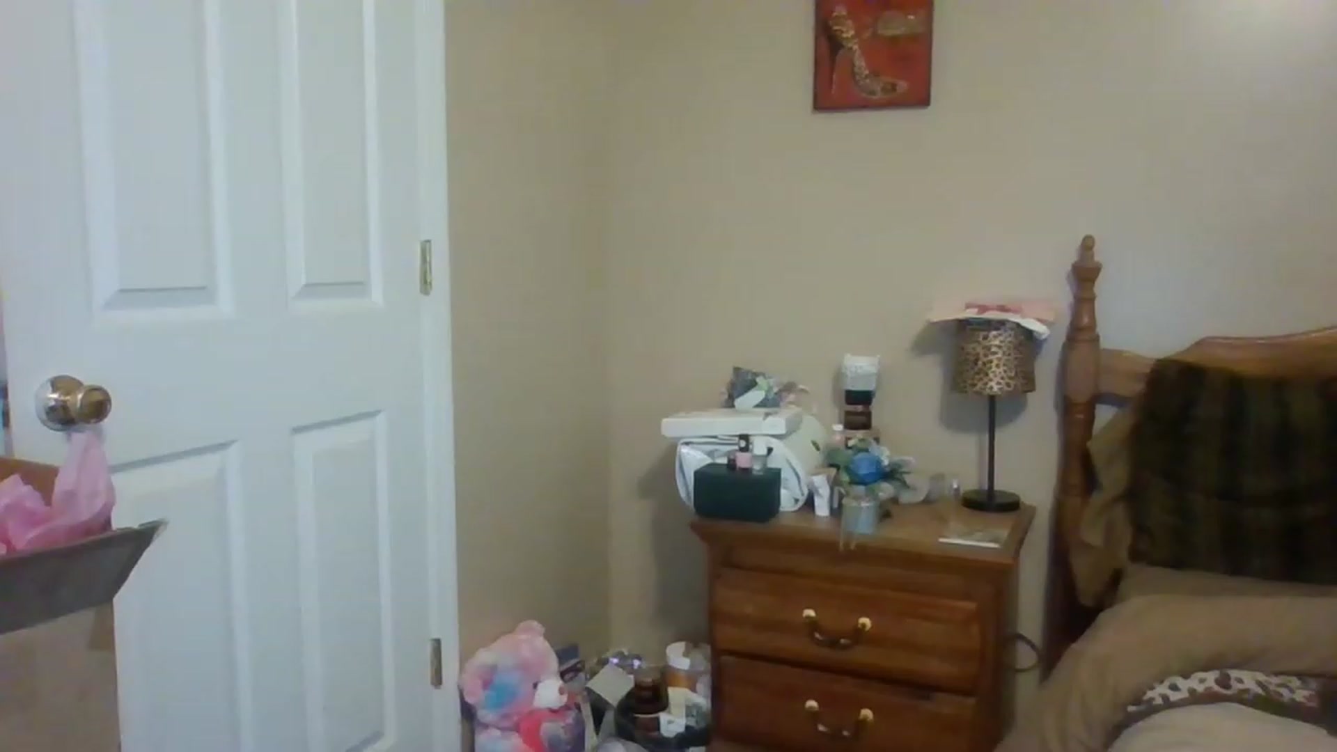 Gallery image thumbnail from DevanRae's myfreecams stream on, 04/13/2023, 19:18 image 18 of 20