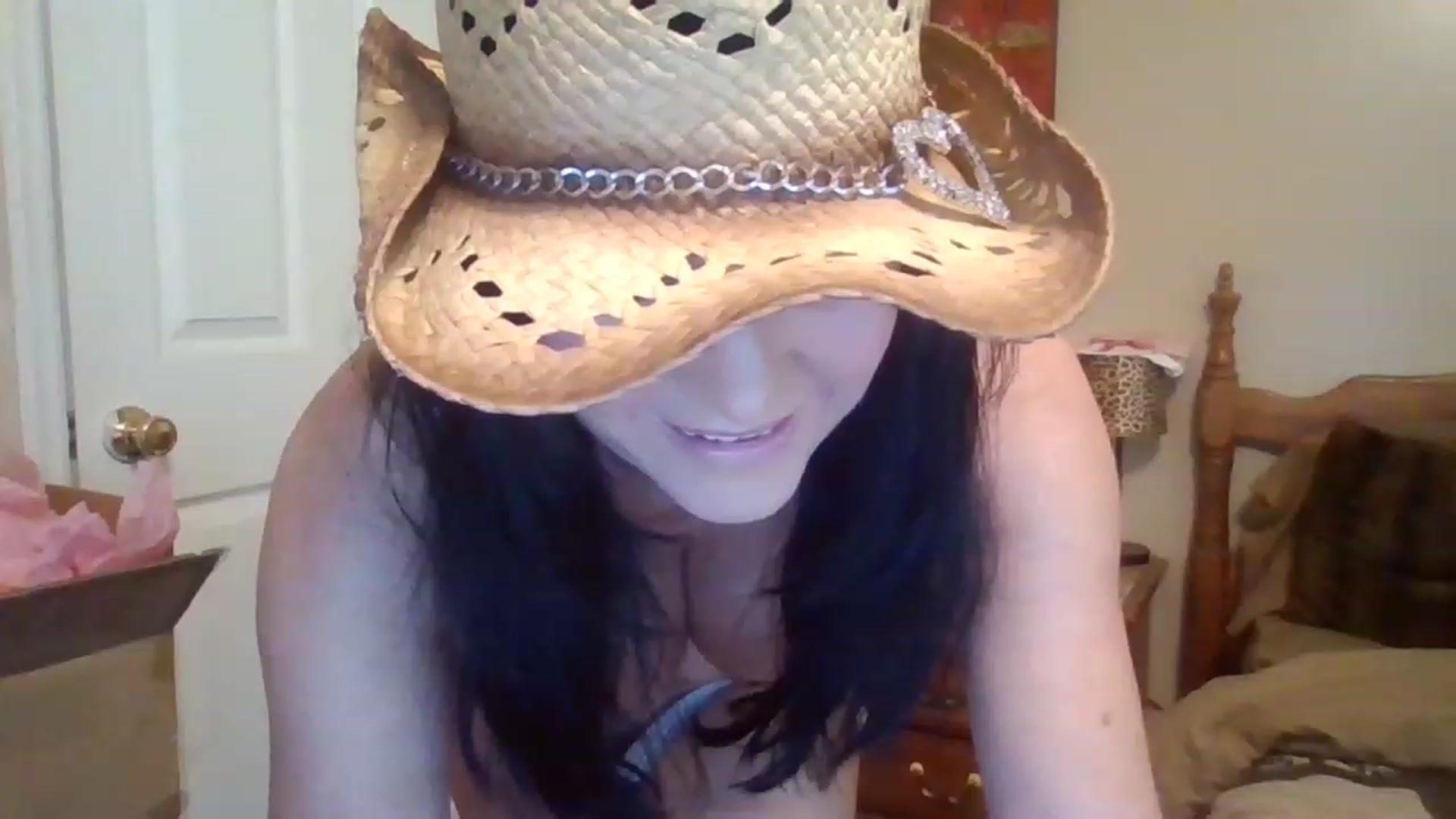 Gallery image thumbnail from DevanRae's myfreecams stream on, 04/15/2023, 16:54 image 4 of 20