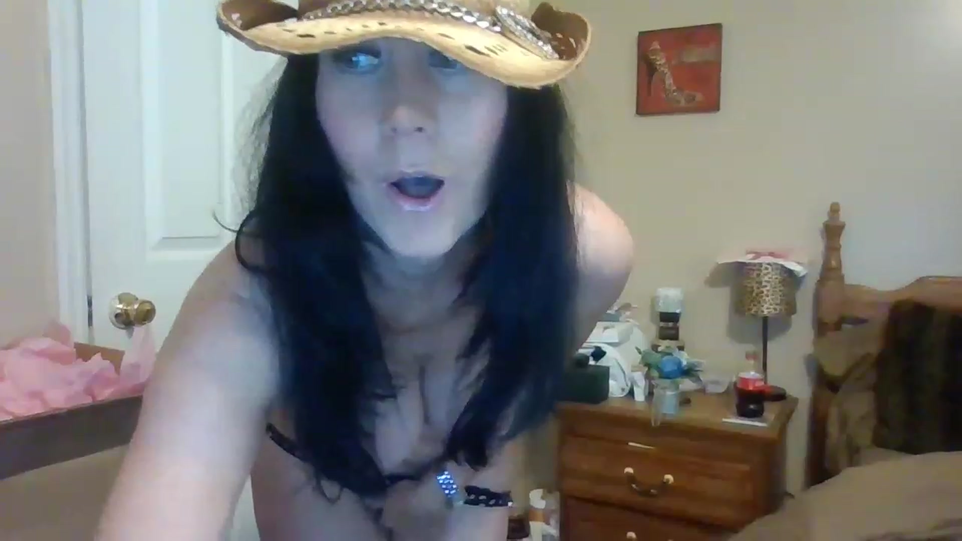 Gallery image thumbnail from DevanRae's myfreecams stream on, 04/16/2023, 16:50 image 12 of 20