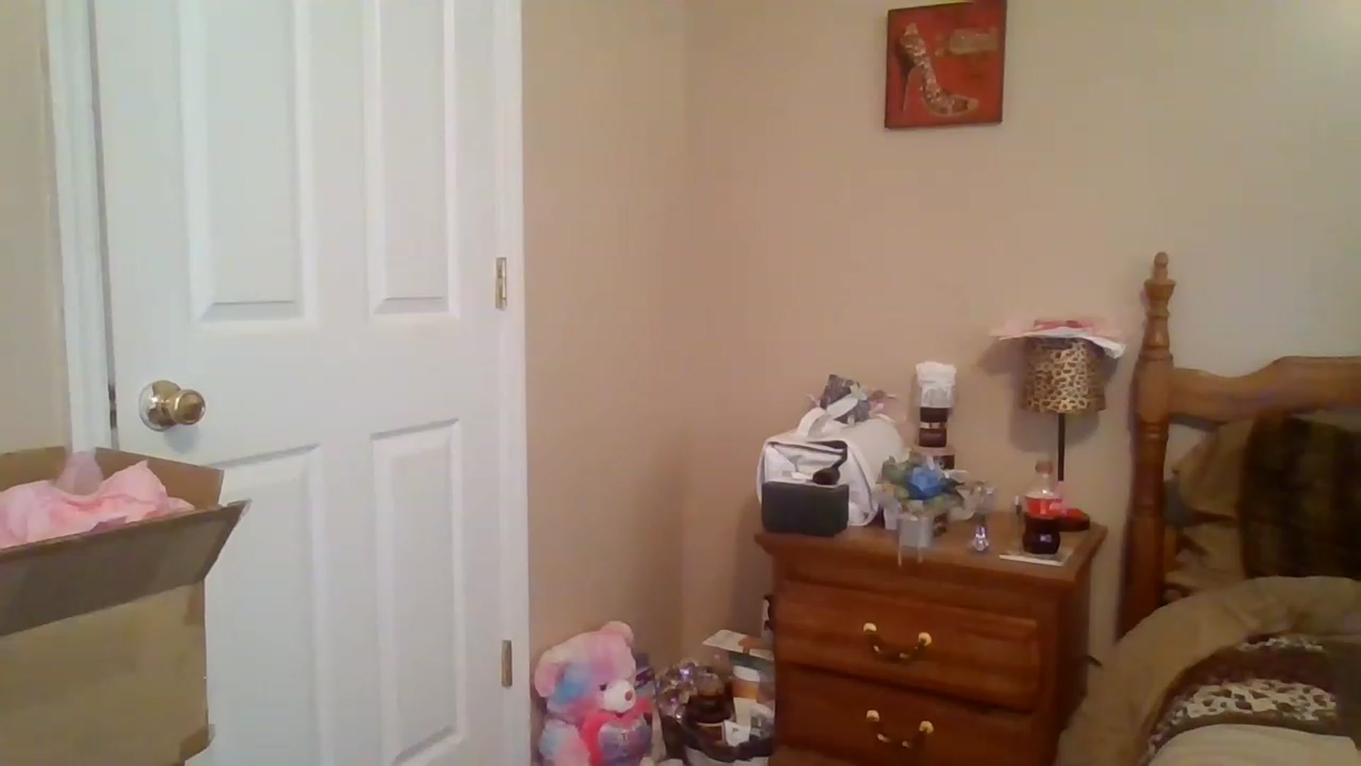 Gallery image thumbnail from DevanRae's myfreecams stream on, 04/24/2023, 18:15 image 18 of 20