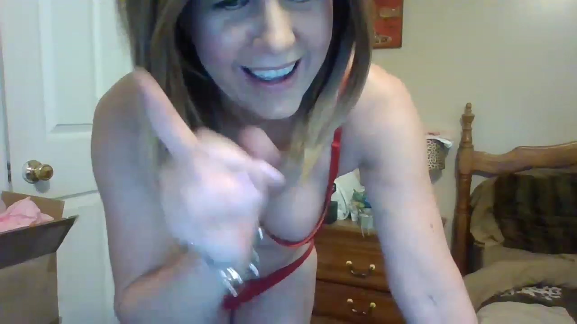 Gallery image thumbnail from DevanRae's myfreecams stream on, 04/29/2023, 20:08 image 18 of 20