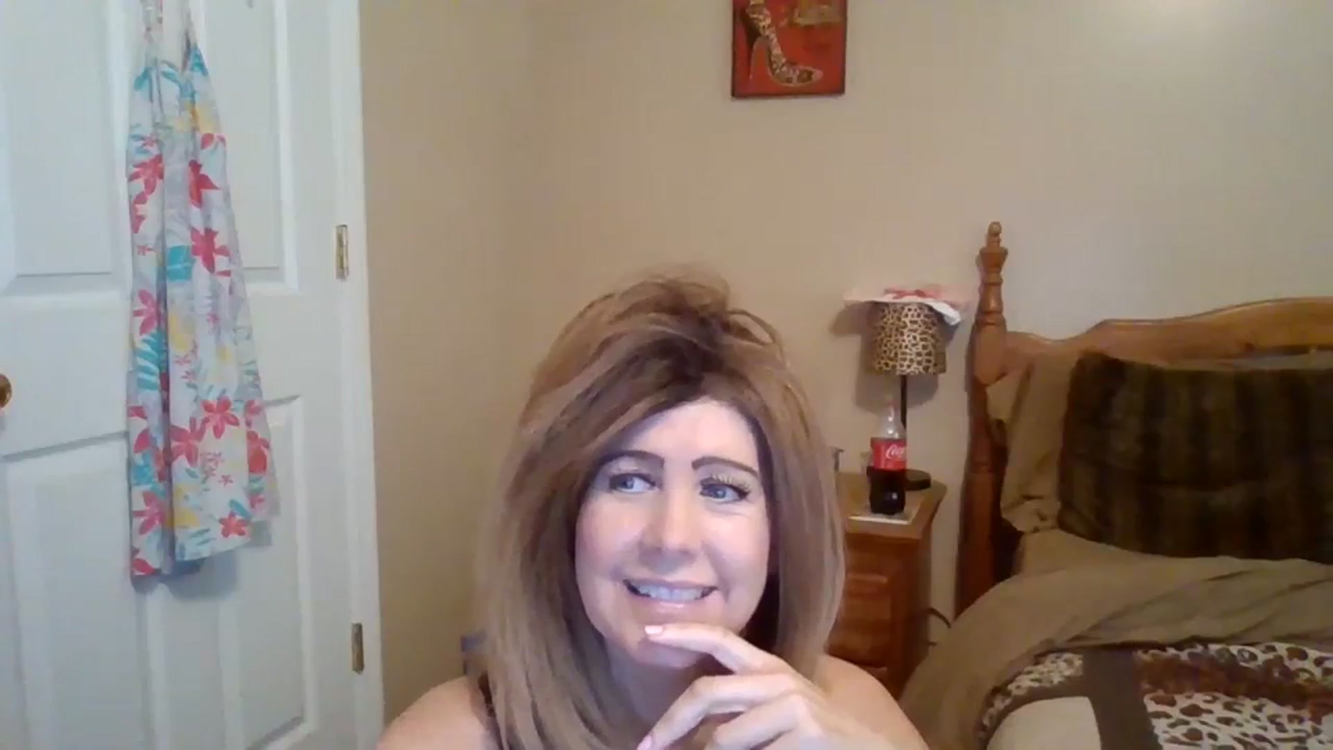 Gallery image thumbnail from DevanRae's myfreecams stream on, 10/08/2023, 15:54 image 14 of 20
