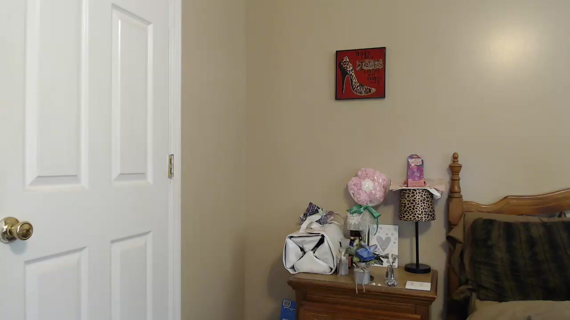 Gallery image thumbnail from DevanRae's myfreecams stream on, 06/01/2024, 17:59 image 10 of 20