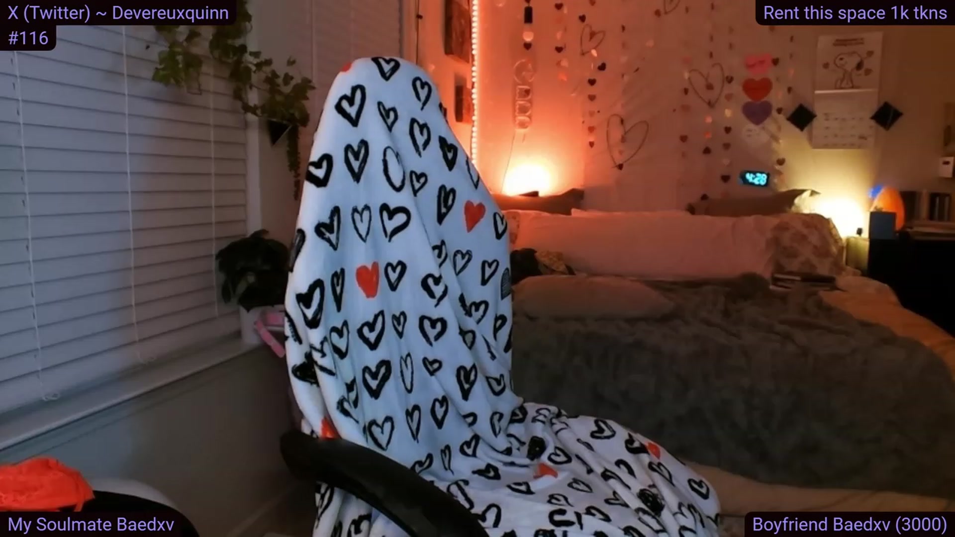 Gallery image thumbnail from DevereuxQ's myfreecams stream on, 02/10/2024, 09:57 image 7 of 20