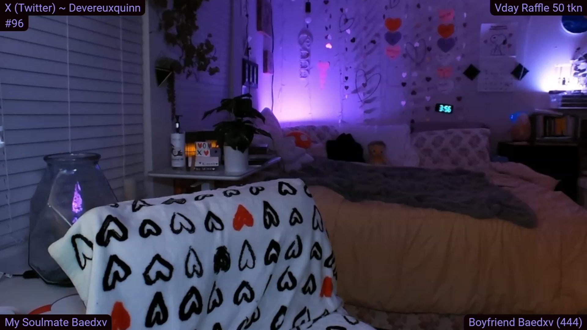 Gallery image thumbnail from DevereuxQ's myfreecams stream on, 02/13/2024, 09:12 image 9 of 20
