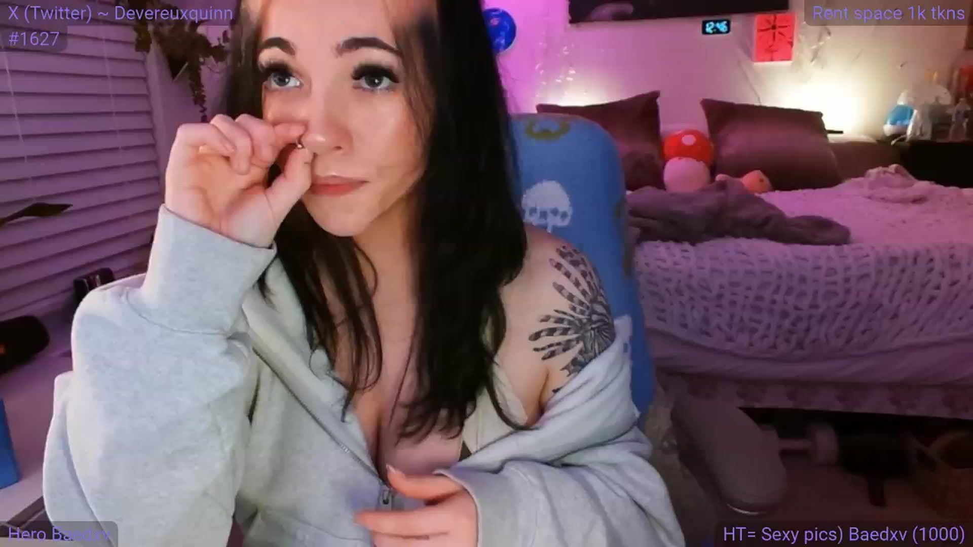 Gallery image thumbnail from DevereuxQ's myfreecams stream on, 03/05/2024, 06:32 image 4 of 20