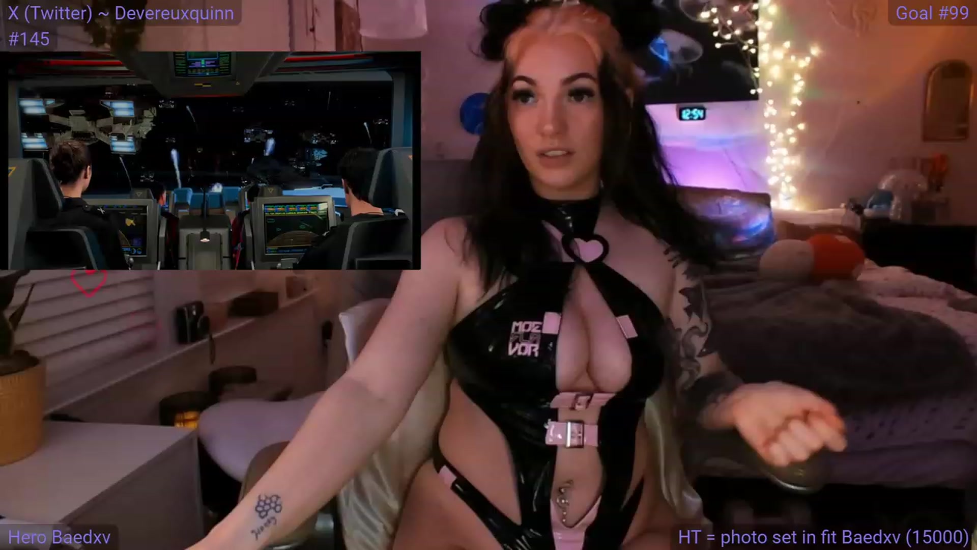 Gallery image thumbnail from DevereuxQ's myfreecams stream on, 03/08/2024, 06:15 image 16 of 20