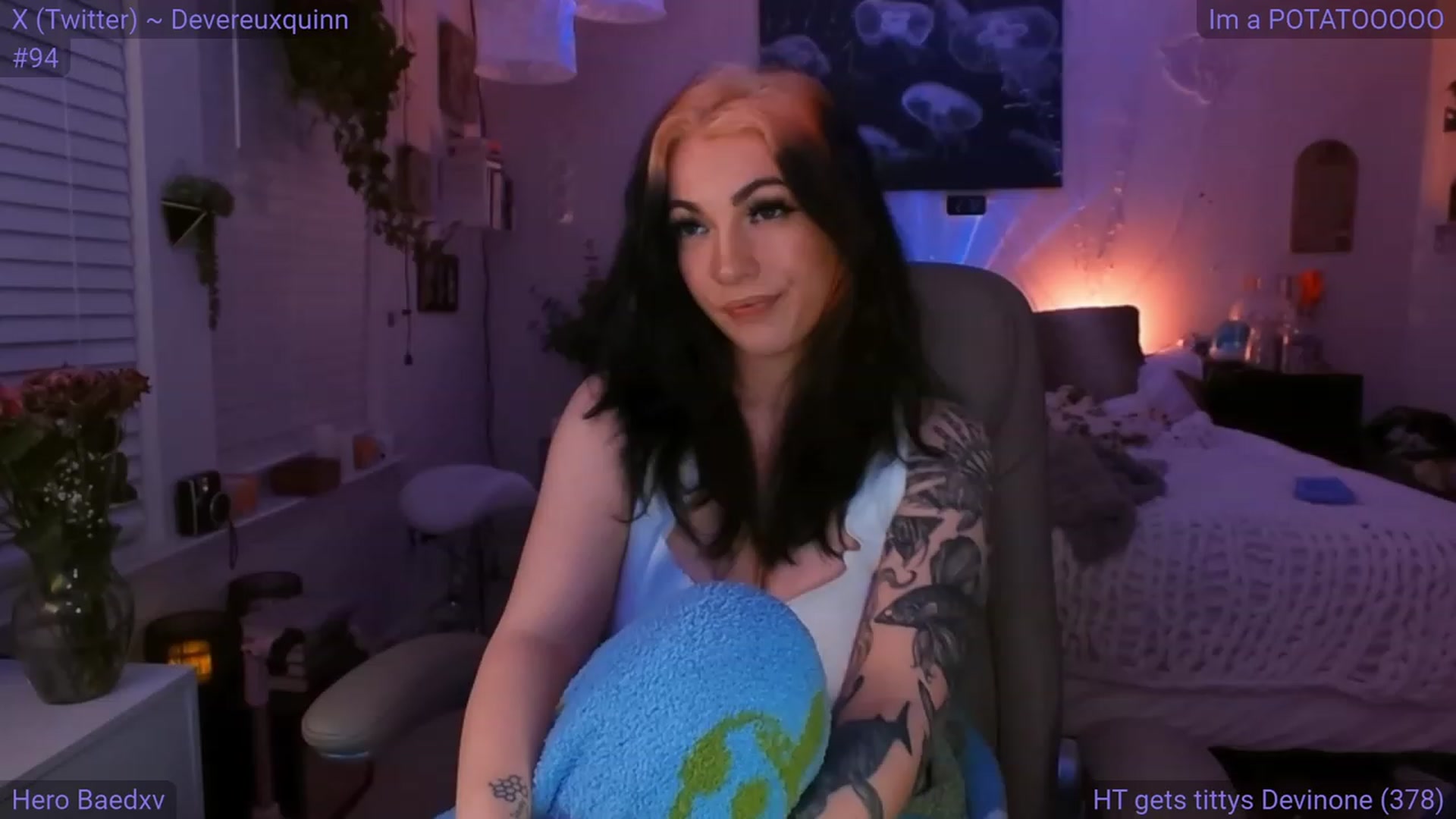 Gallery image thumbnail from DevereuxQ's myfreecams stream on, 03/09/2024, 07:50 image 13 of 20