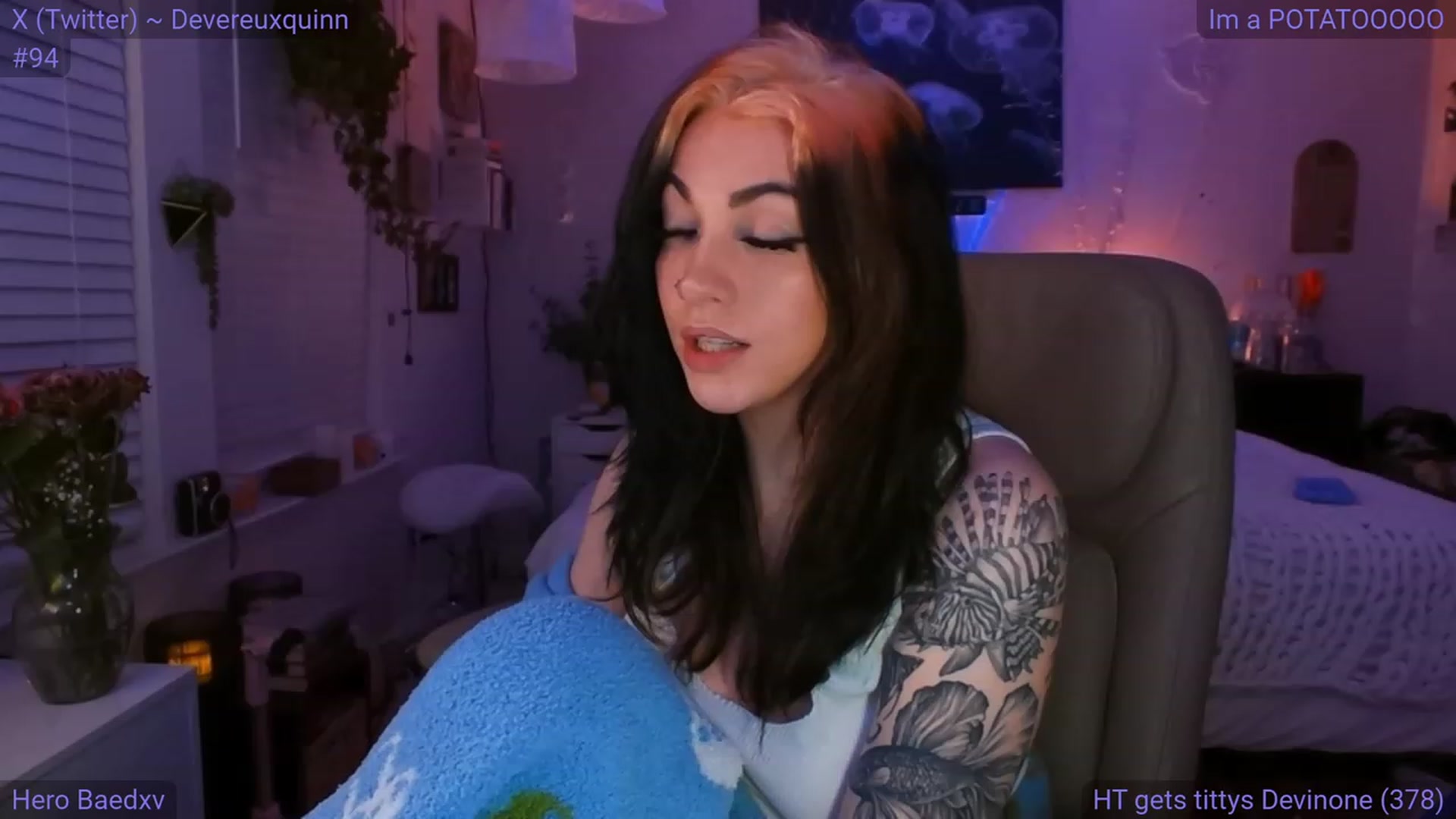 Gallery image thumbnail from DevereuxQ's myfreecams stream on, 03/09/2024, 07:50 image 12 of 20