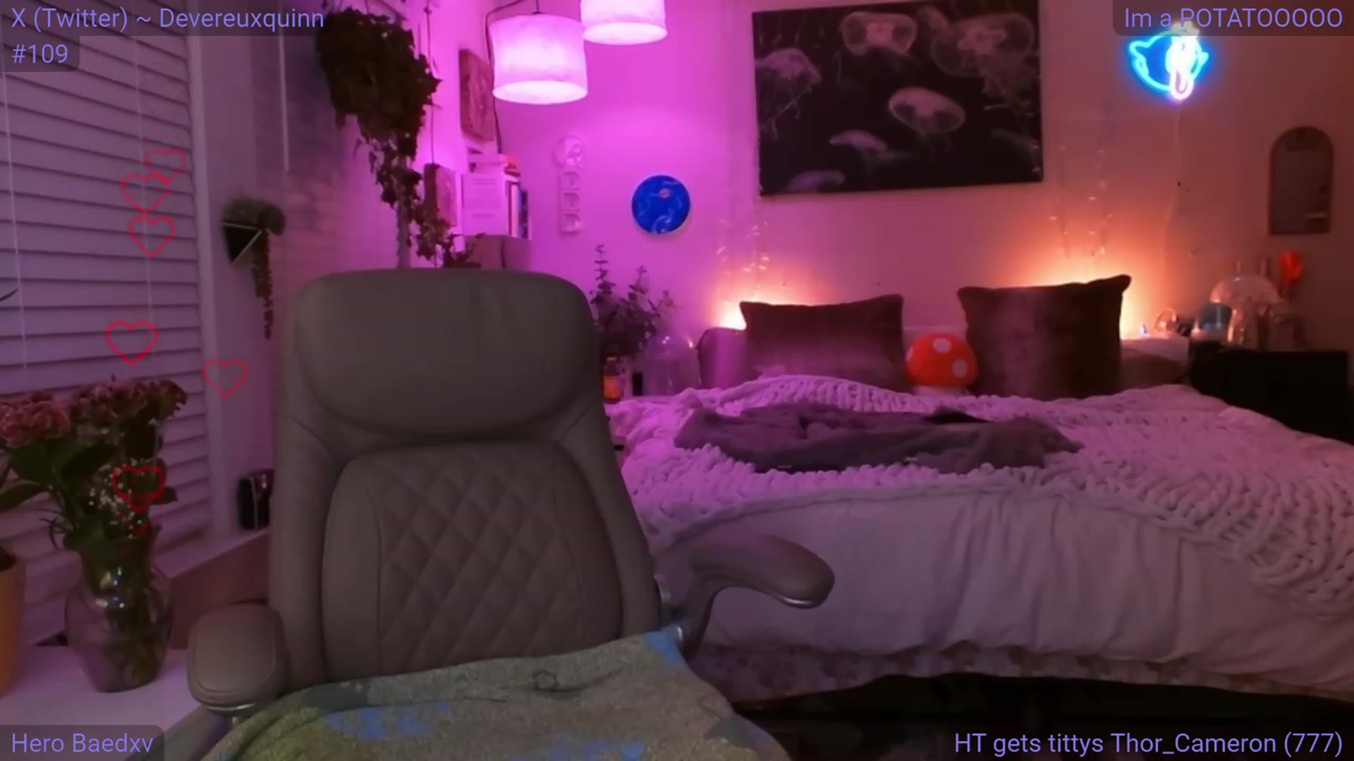 Gallery image thumbnail from DevereuxQ's myfreecams stream on, 03/10/2024, 07:50 image 2 of 20