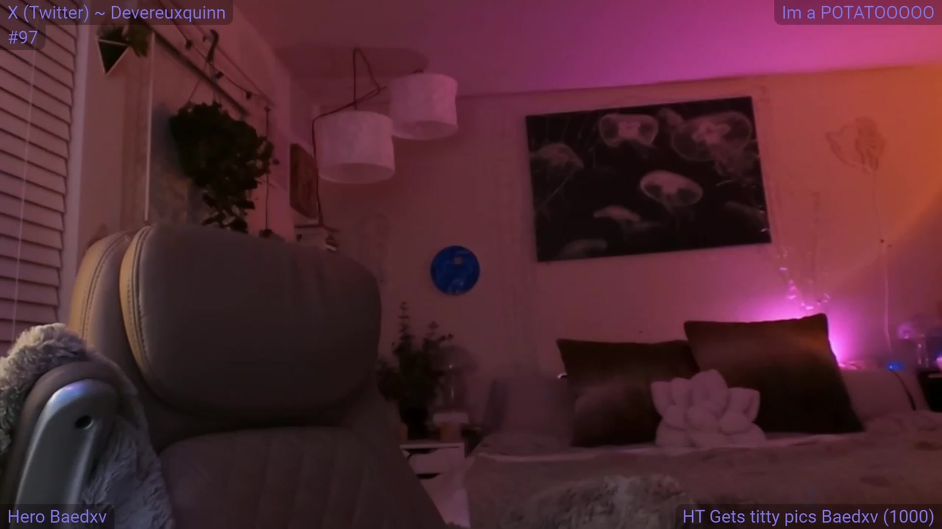Gallery image thumbnail from DevereuxQ's myfreecams stream on, 03/15/2024, 07:09 image 4 of 20