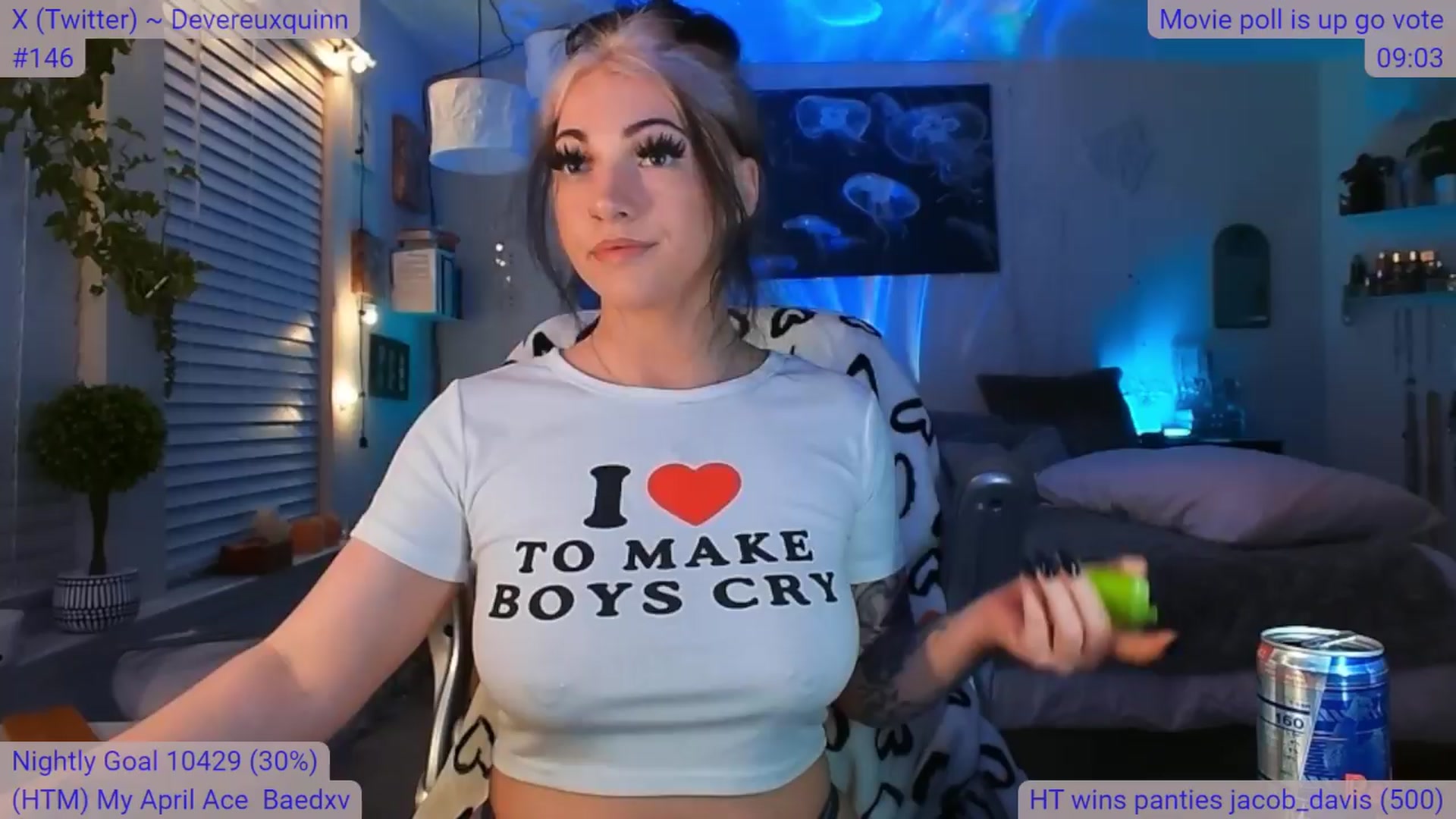 Gallery image thumbnail from DevereuxQ's myfreecams stream on, 04/03/2024, 06:06 image 7 of 20