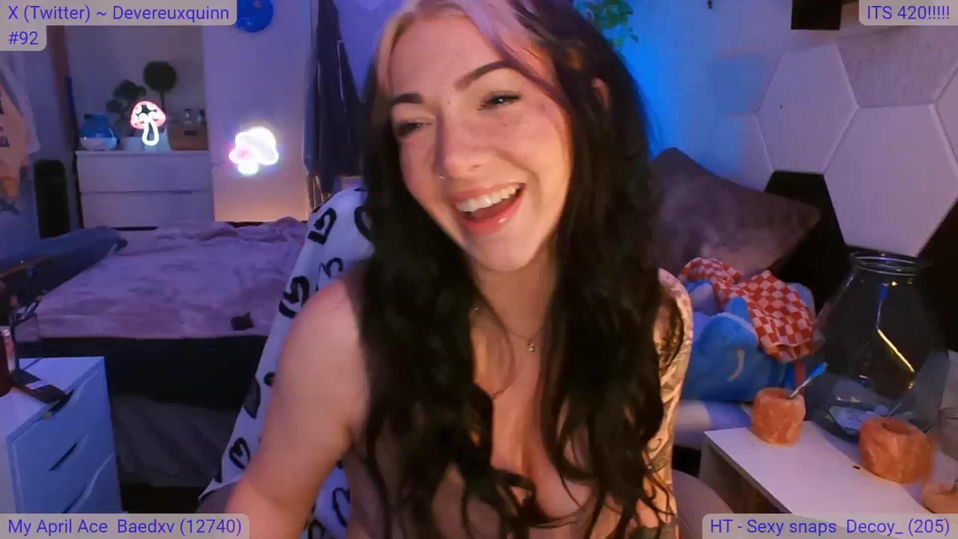 Gallery image thumbnail from DevereuxQ's myfreecams stream on, 04/21/2024, 05:40 image 7 of 20