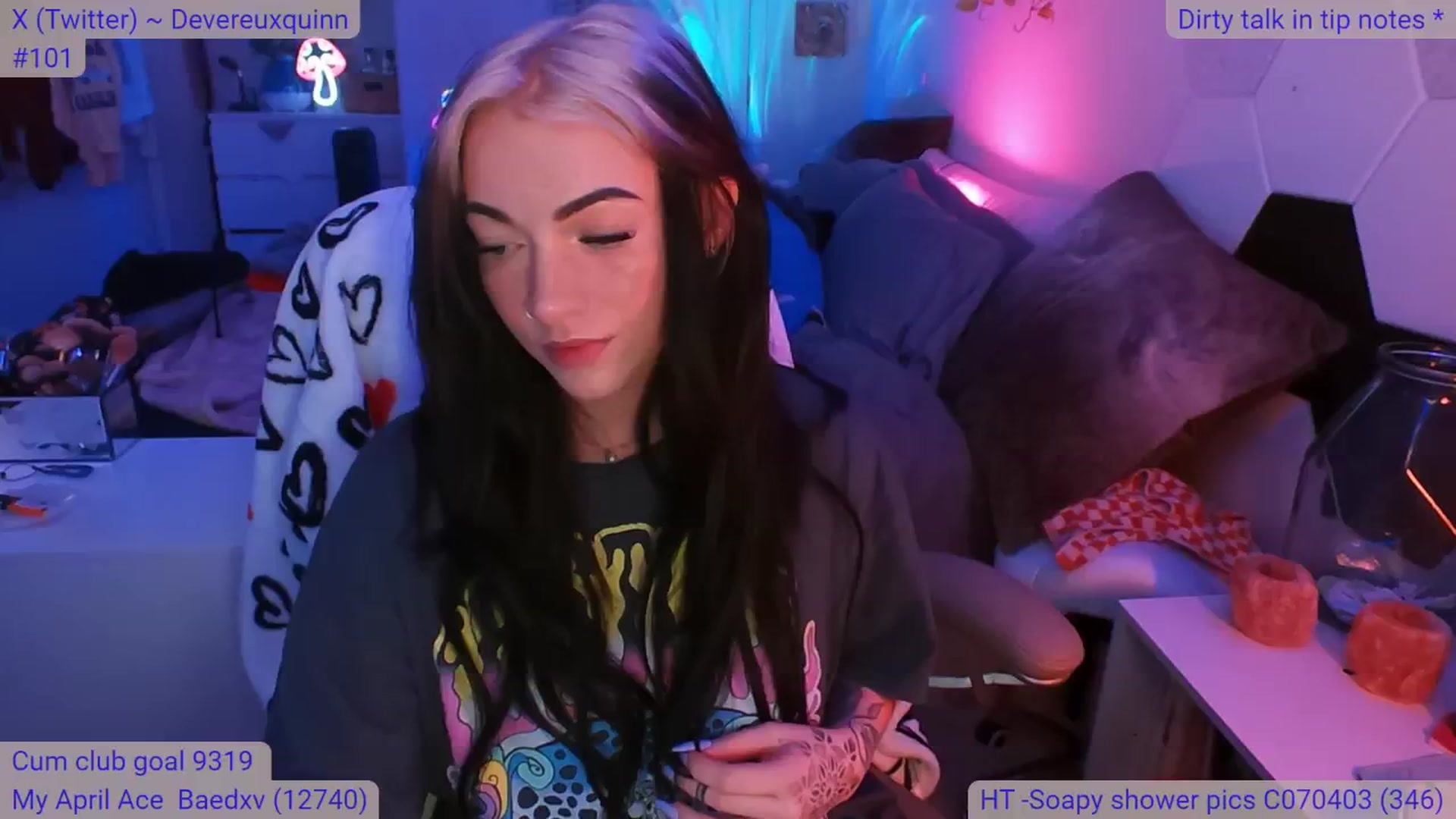 Gallery image thumbnail from DevereuxQ's myfreecams stream on, 04/24/2024, 05:33 image 7 of 20
