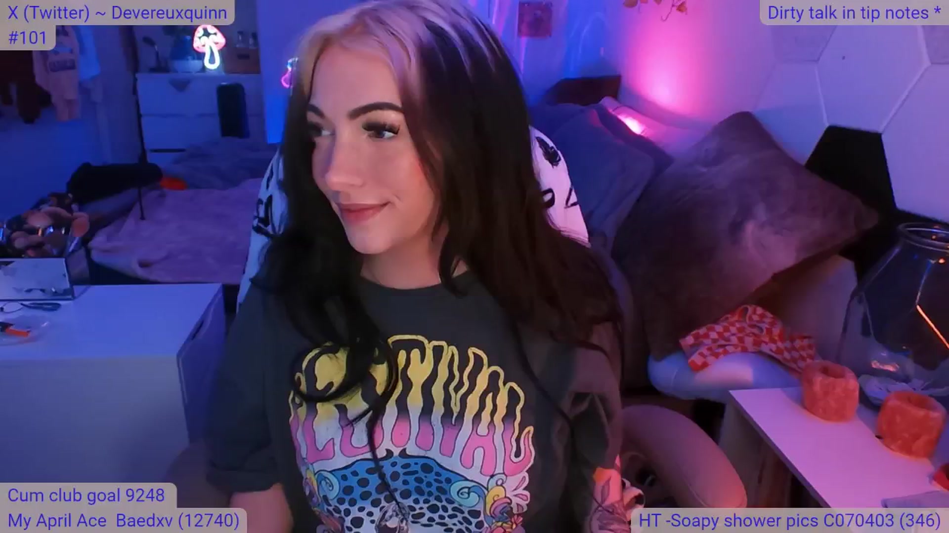Gallery image thumbnail from DevereuxQ's myfreecams stream on, 04/24/2024, 05:33 image 10 of 20