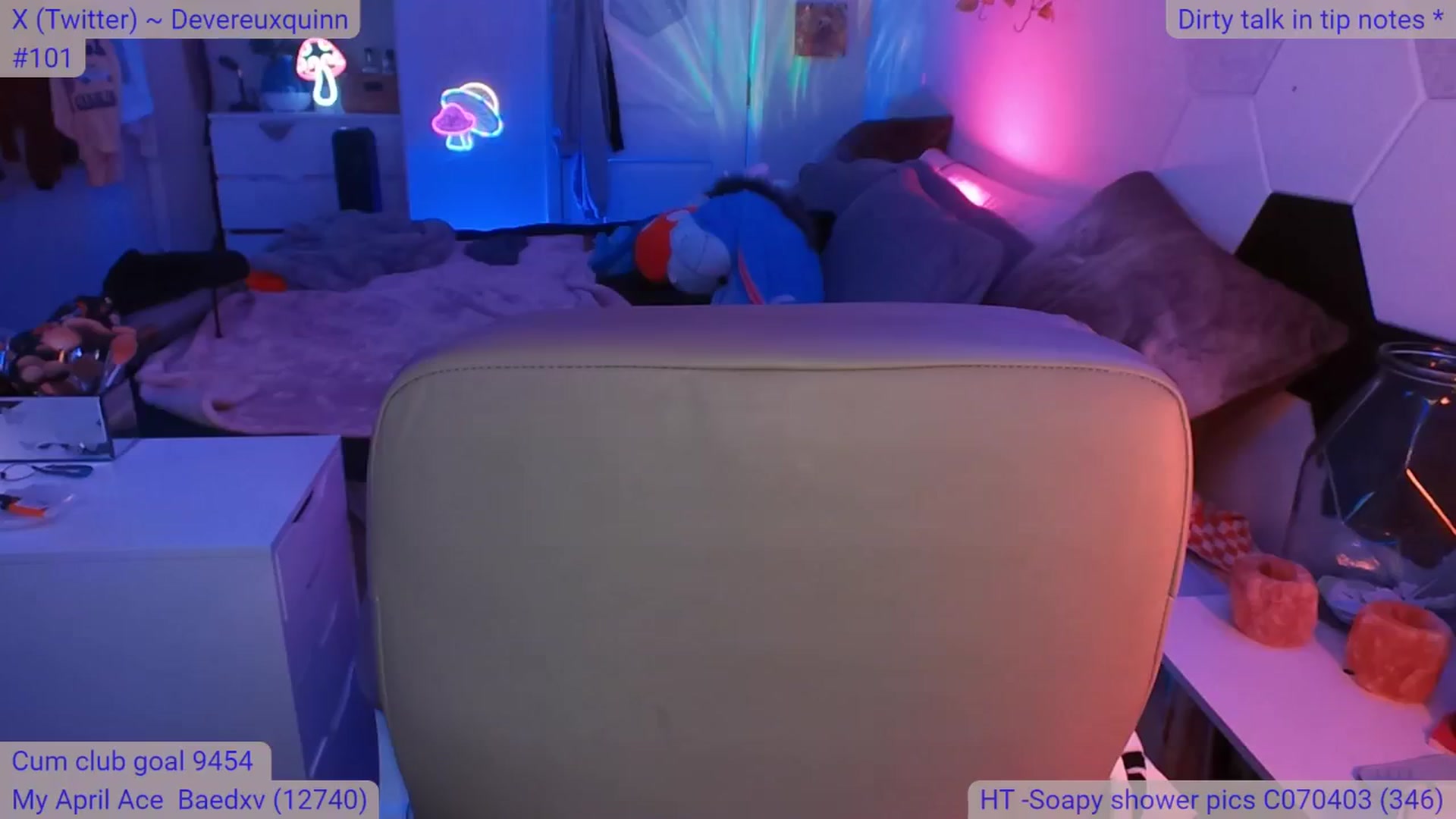 Gallery image thumbnail from DevereuxQ's myfreecams stream on, 04/24/2024, 05:33 image 3 of 20