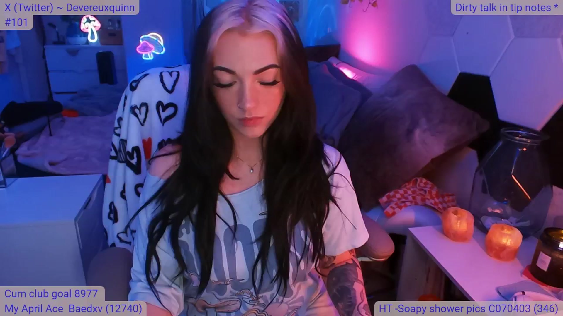 Gallery image thumbnail from DevereuxQ's myfreecams stream on, 04/24/2024, 05:33 image 14 of 20