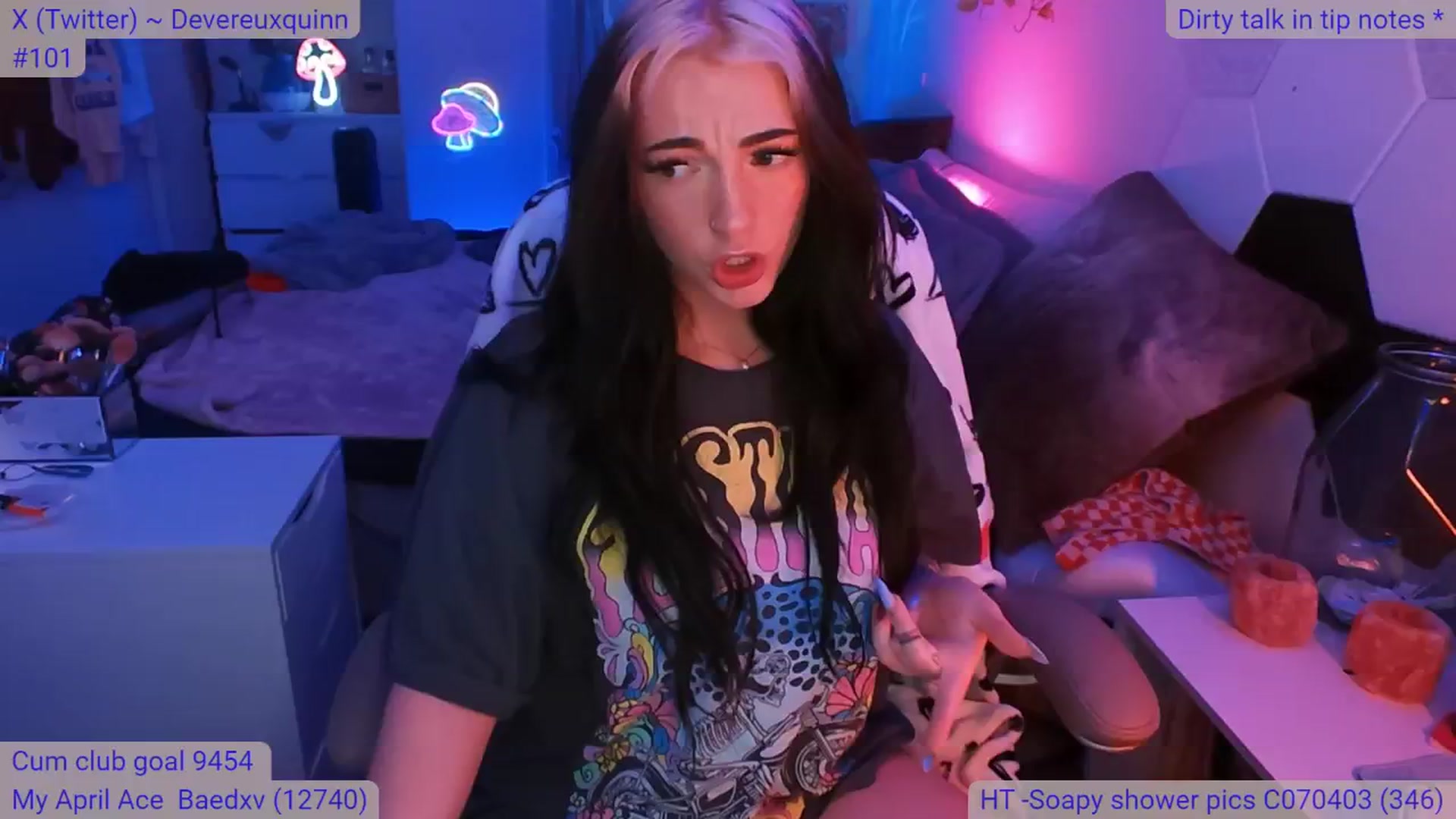 Gallery image thumbnail from DevereuxQ's myfreecams stream on, 04/24/2024, 05:33 image 4 of 20