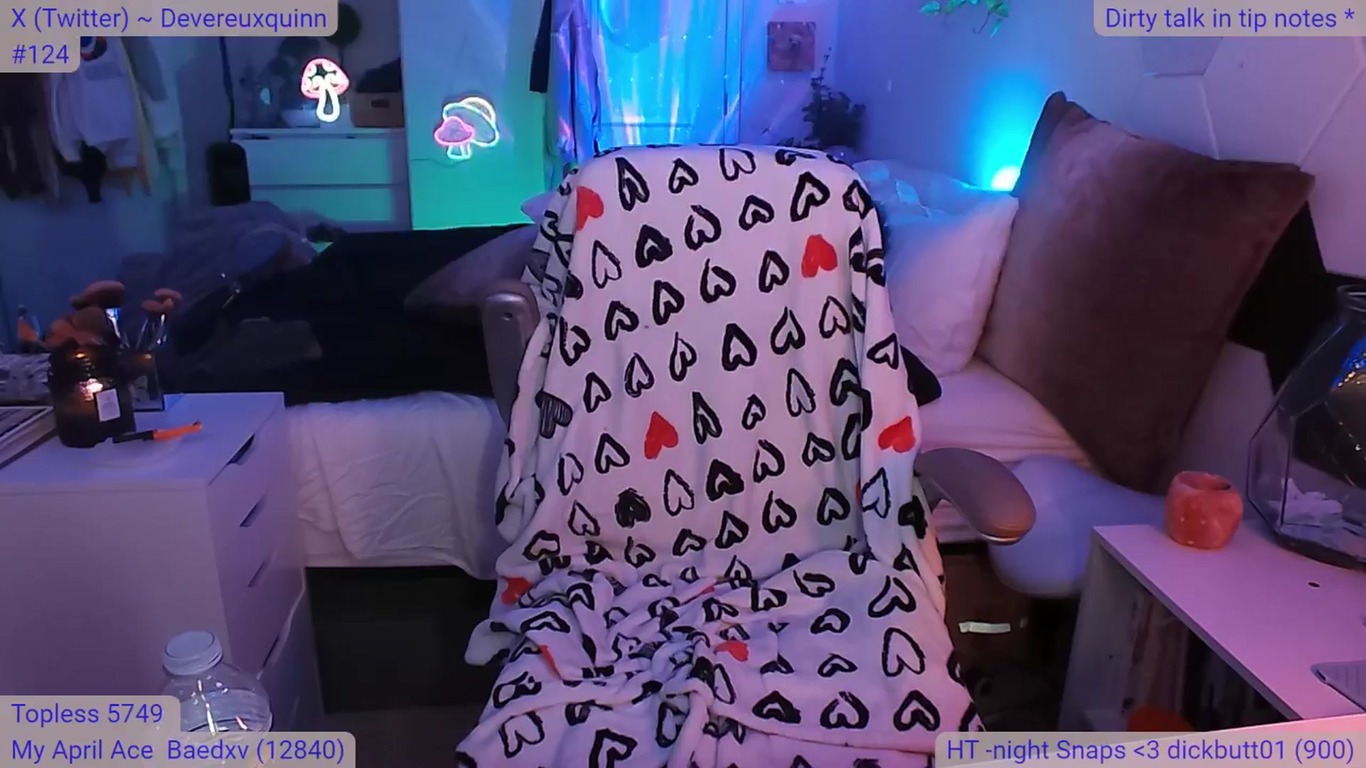 Gallery image thumbnail from DevereuxQ's myfreecams stream on, 04/30/2024, 07:37 image 5 of 20