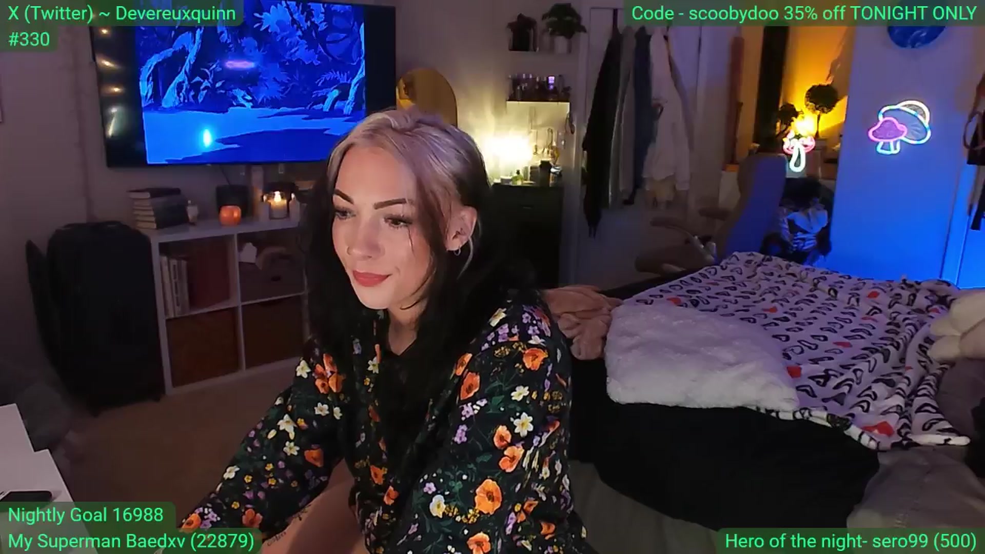 Gallery image thumbnail from DevereuxQ's myfreecams stream on, 05/15/2024, 08:00 image 9 of 20