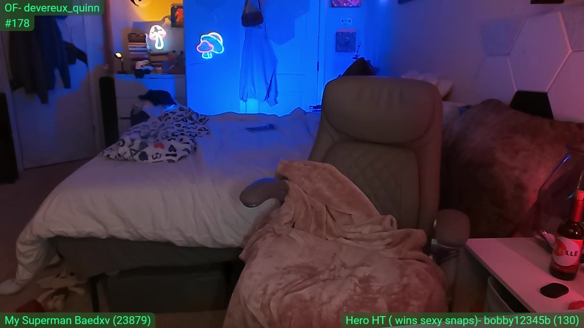 Gallery image thumbnail from DevereuxQ's myfreecams stream on, 05/23/2024, 04:56 image 18 of 20