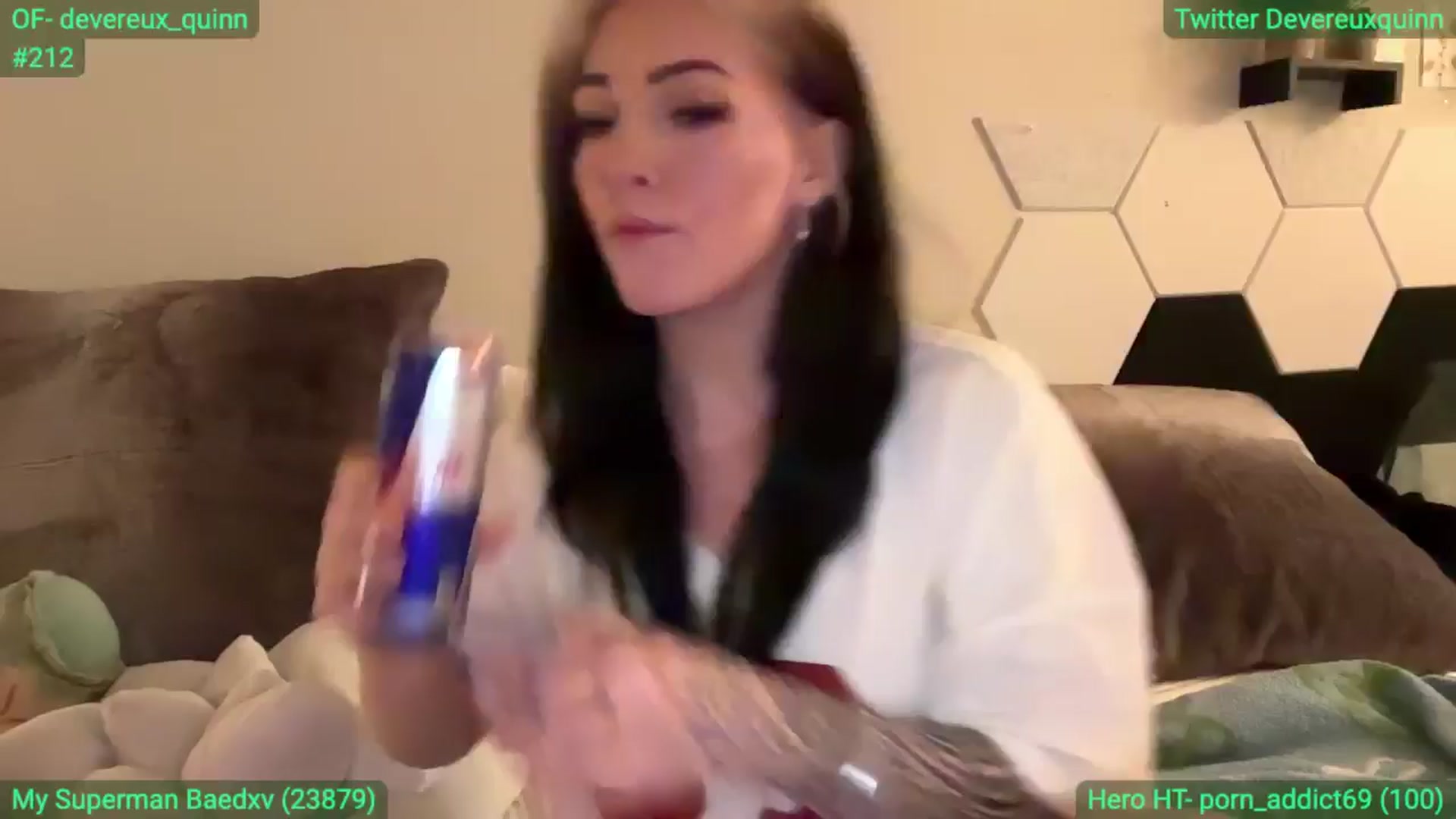 Gallery image thumbnail from DevereuxQ's myfreecams stream on, 05/25/2024, 05:52 image 16 of 20