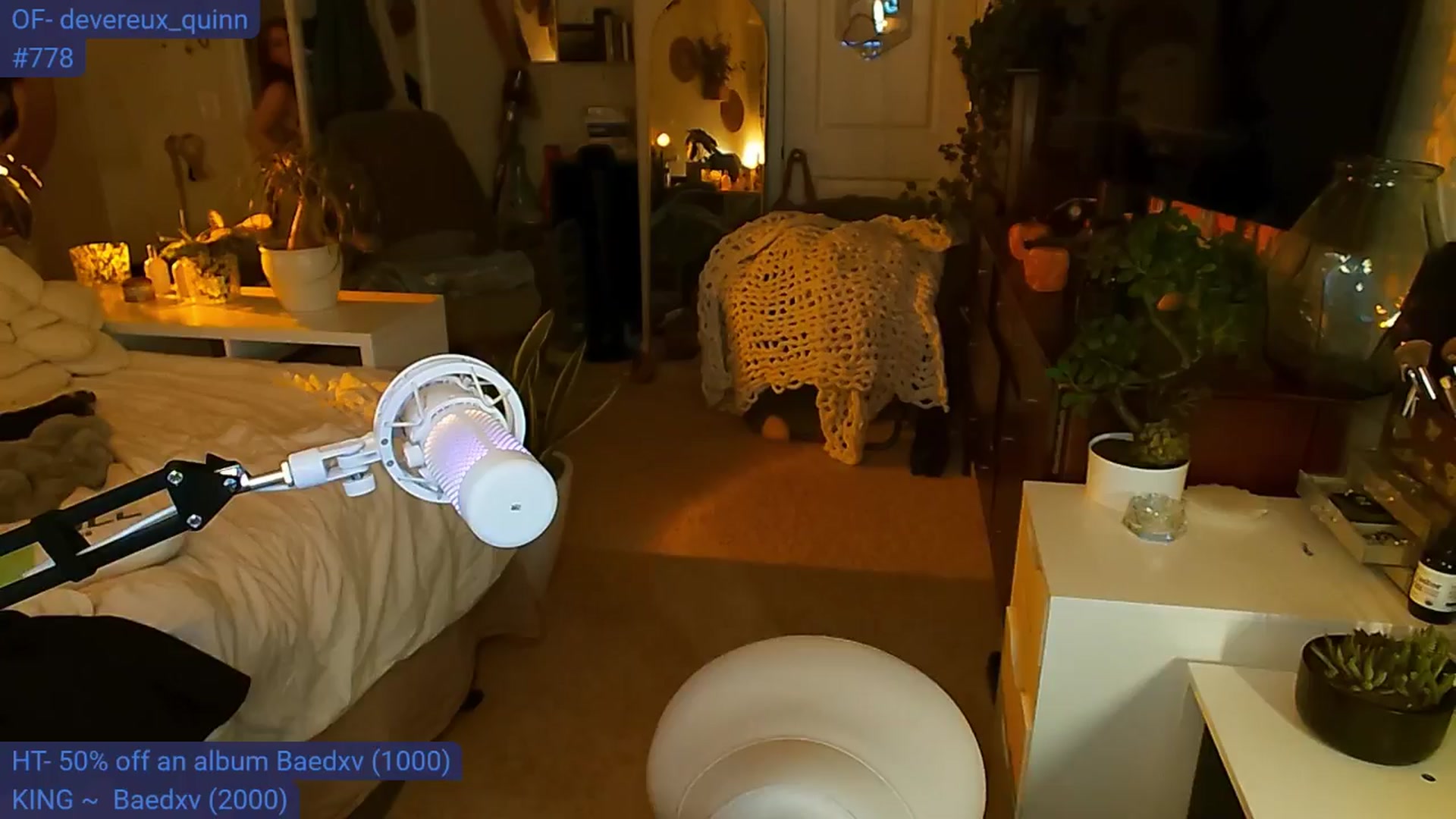 Gallery image thumbnail from DevereuxQ's myfreecams stream on, 07/02/2024, 04:50 image 15 of 20