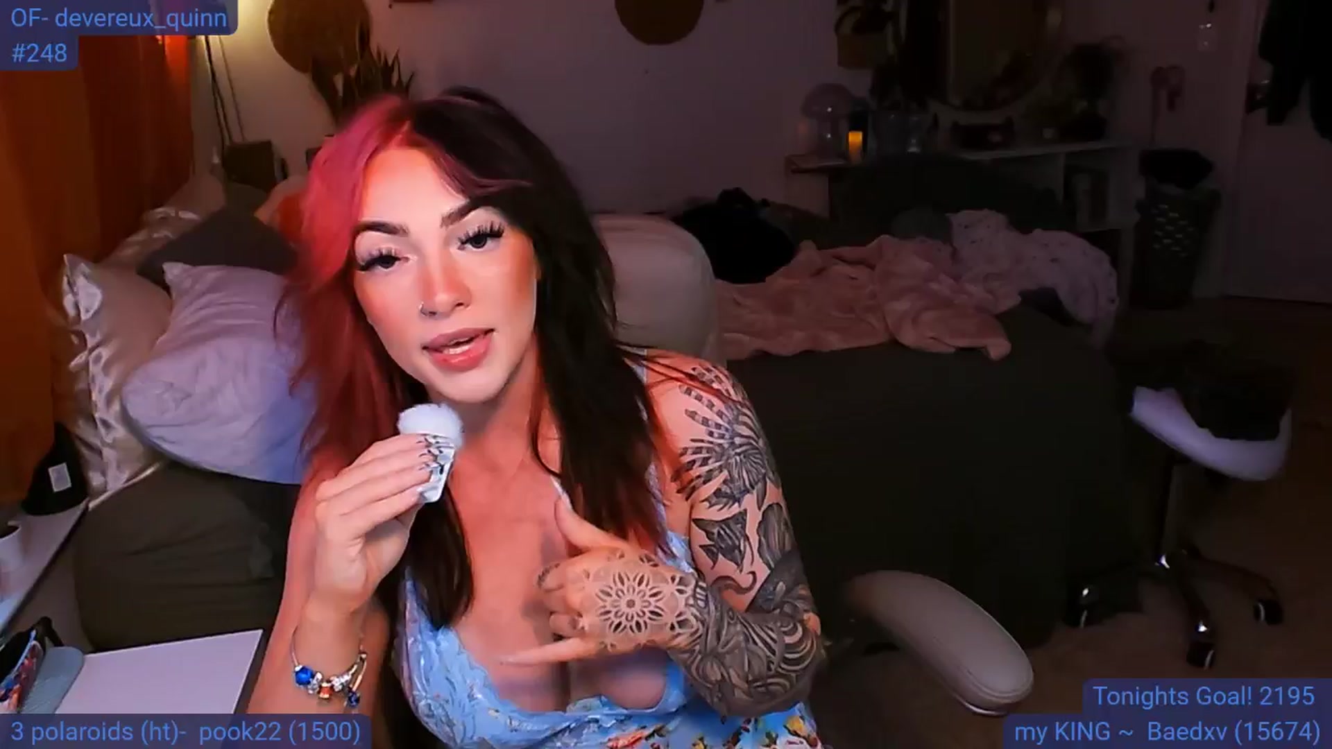 Gallery image thumbnail from DevereuxQ's myfreecams stream on, 07/17/2024, 04:54 image 11 of 20