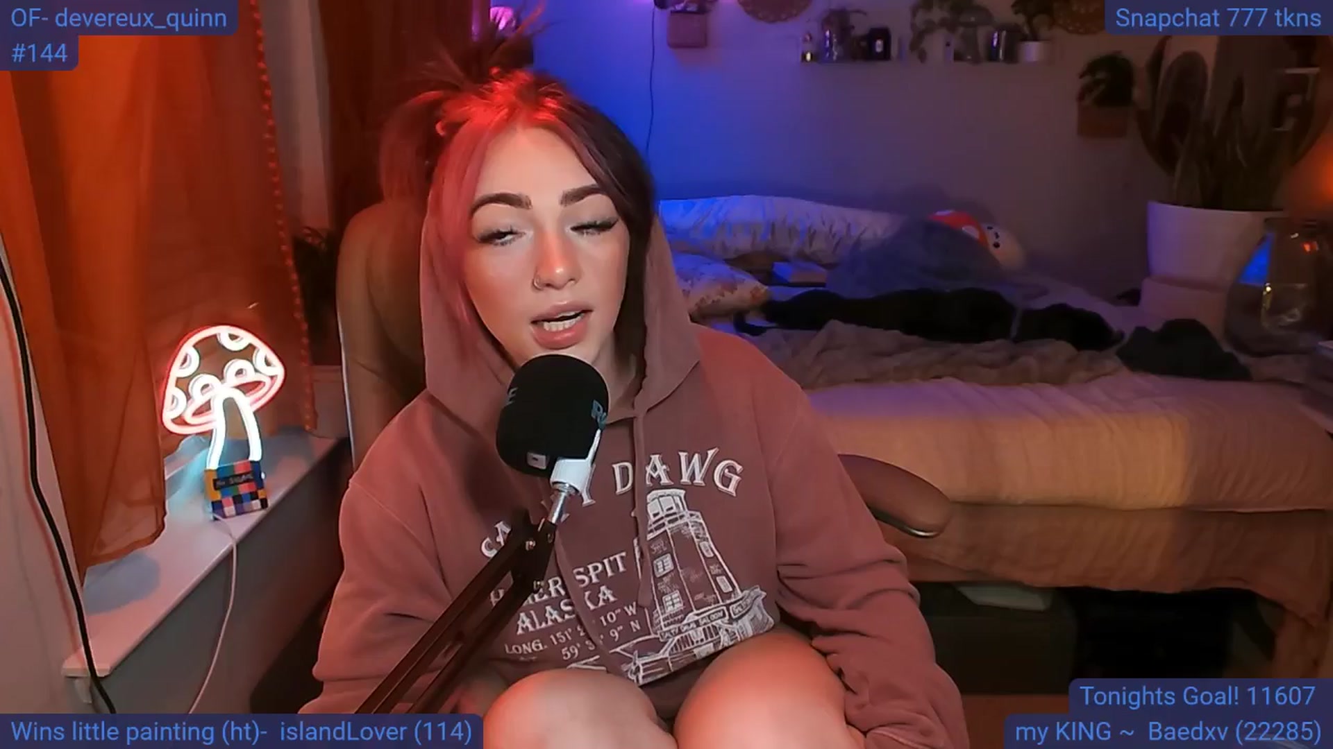 Gallery image thumbnail from DevereuxQ's myfreecams stream on, 07/27/2024, 06:01 image 11 of 20