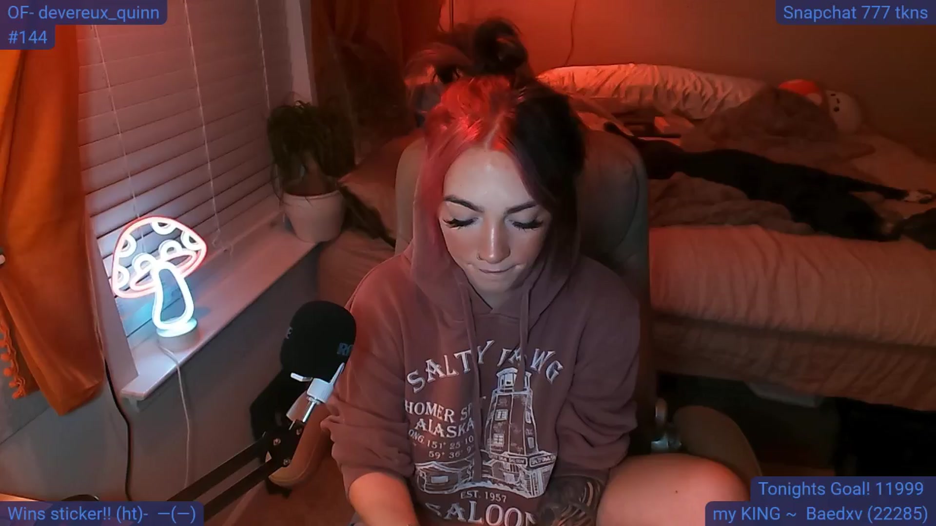 Gallery image thumbnail from DevereuxQ's myfreecams stream on, 07/27/2024, 06:01 image 1 of 20