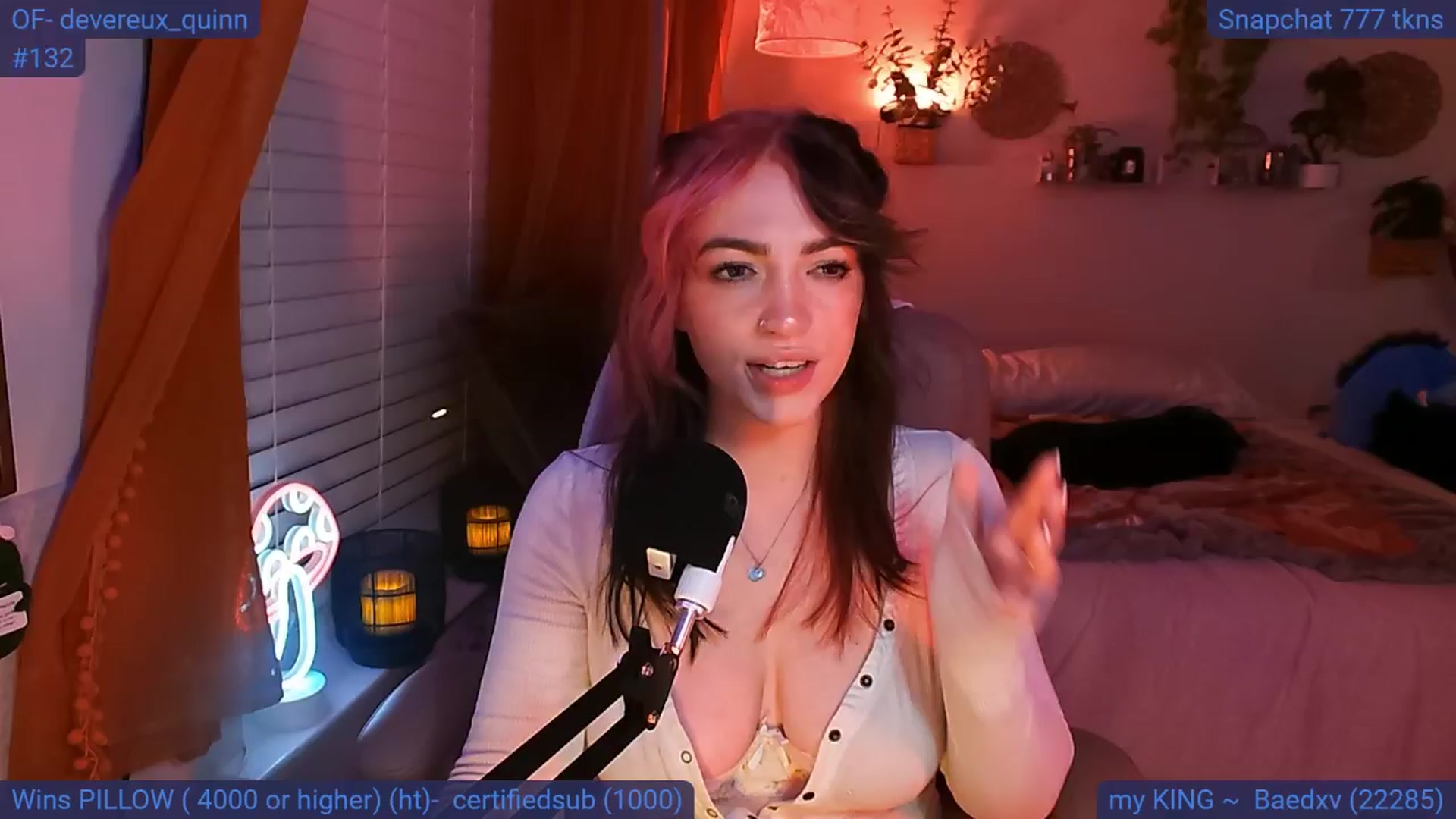 Gallery image thumbnail from DevereuxQ's myfreecams stream on, 07/31/2024, 06:31 image 20 of 20