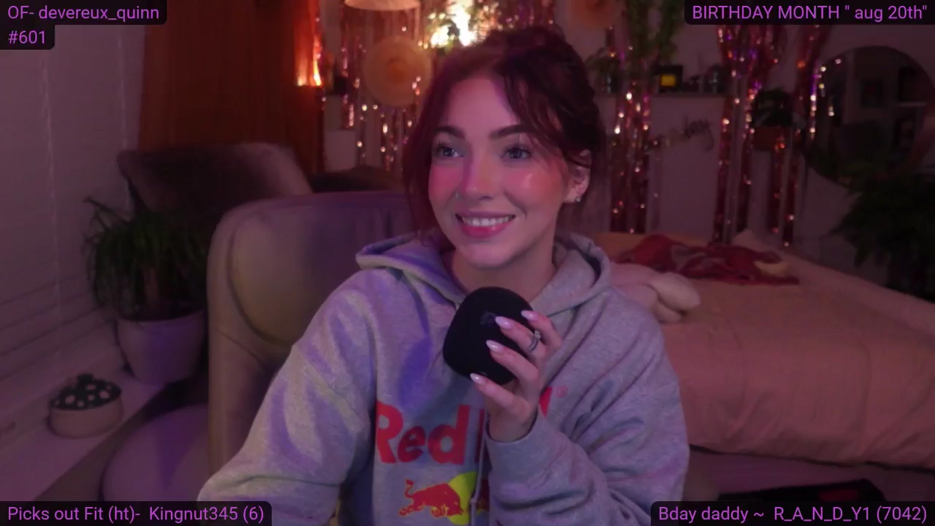 Gallery image thumbnail from DevereuxQ's myfreecams stream on, 08/13/2024, 05:16 image 11 of 20
