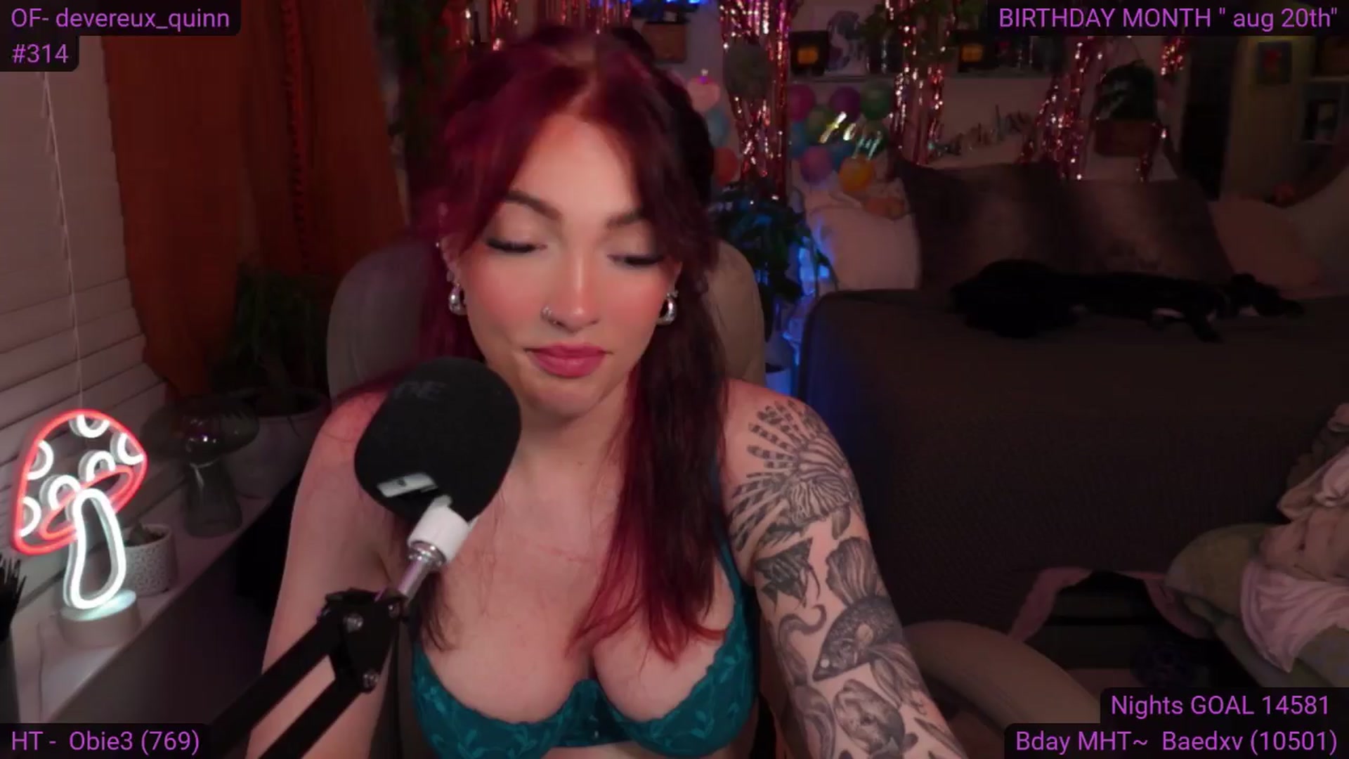 Gallery image thumbnail from DevereuxQ's myfreecams stream on, 08/16/2024, 07:38 image 6 of 20