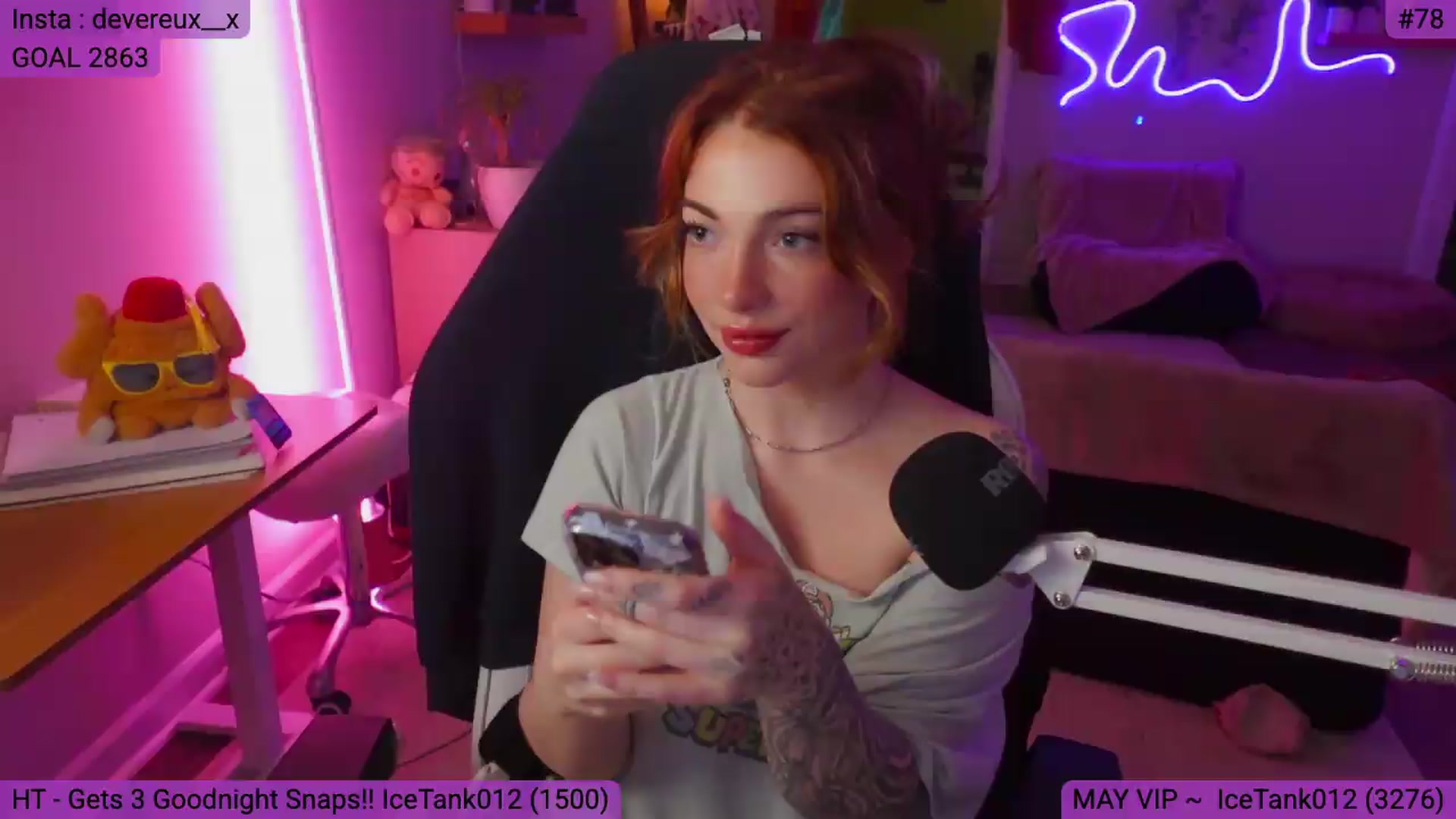 Gallery image thumbnail from DevereuxQ's myfreecams stream on, 05/07/2026, 24:01 image 13 of 20