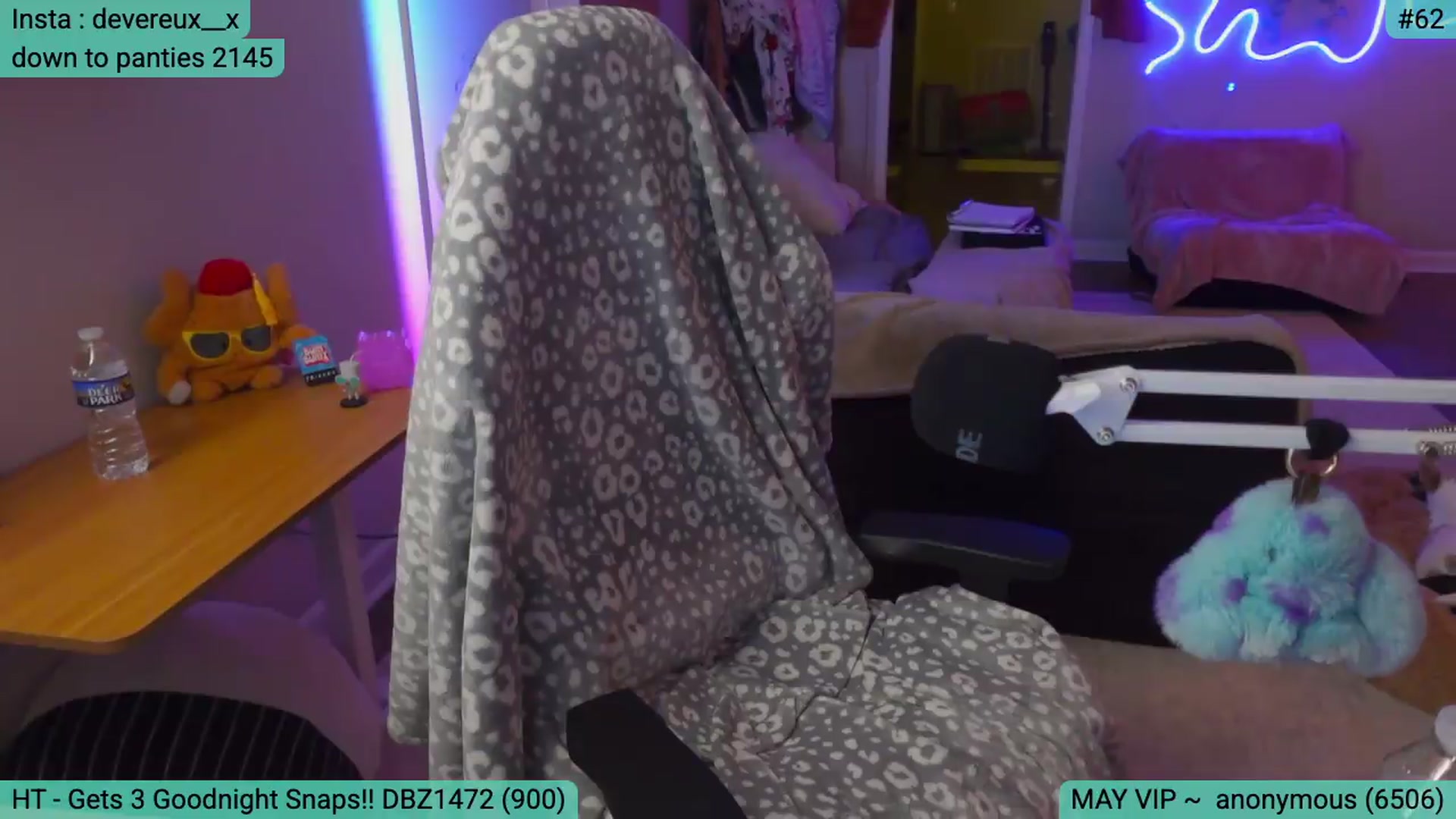 Gallery image thumbnail from DevereuxQ's myfreecams stream on, 05/14/2026, 02:46 image 14 of 20