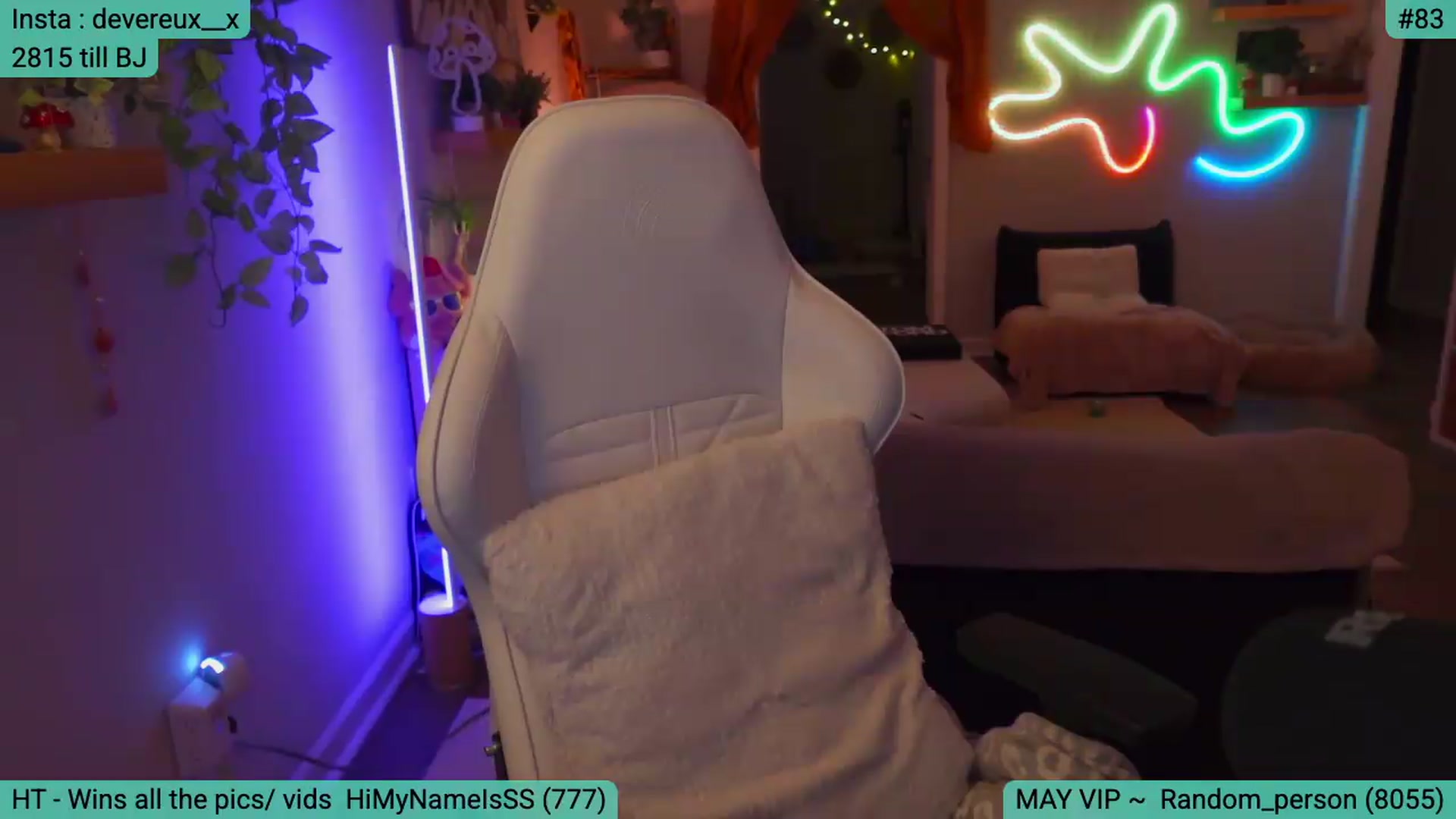 Gallery image thumbnail from DevereuxQ's myfreecams stream on, 05/27/2026, 02:25 image 11 of 20