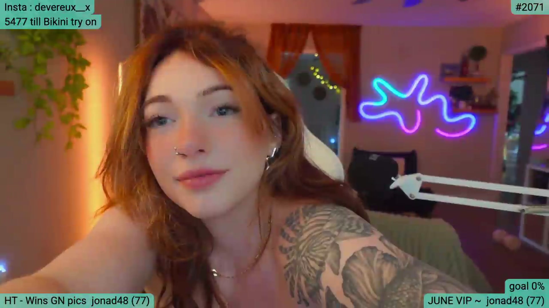 Gallery image thumbnail from DevereuxQ's myfreecams stream on, 06/02/2026, 24:01 image 6 of 20