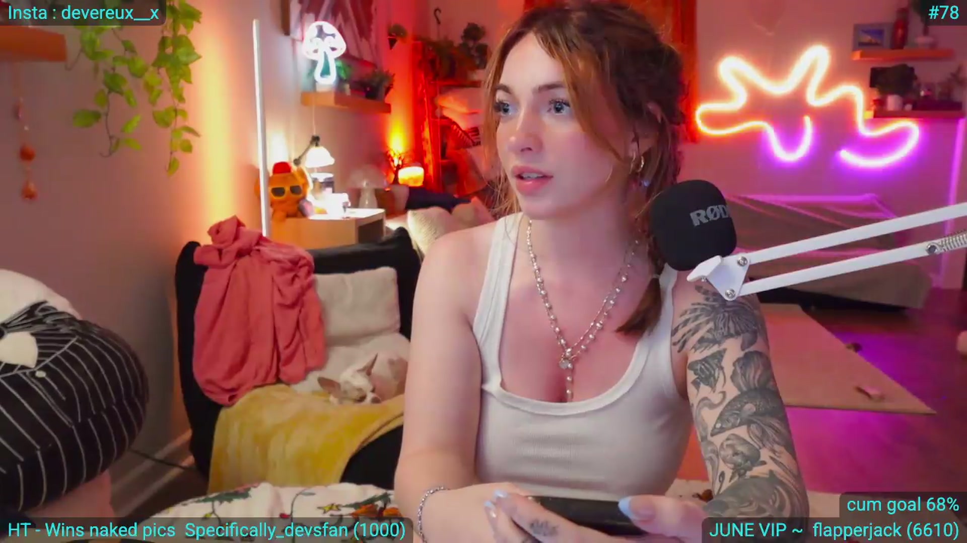 Gallery image thumbnail from DevereuxQ's myfreecams stream on, 06/04/2026, 02:37 image 12 of 20