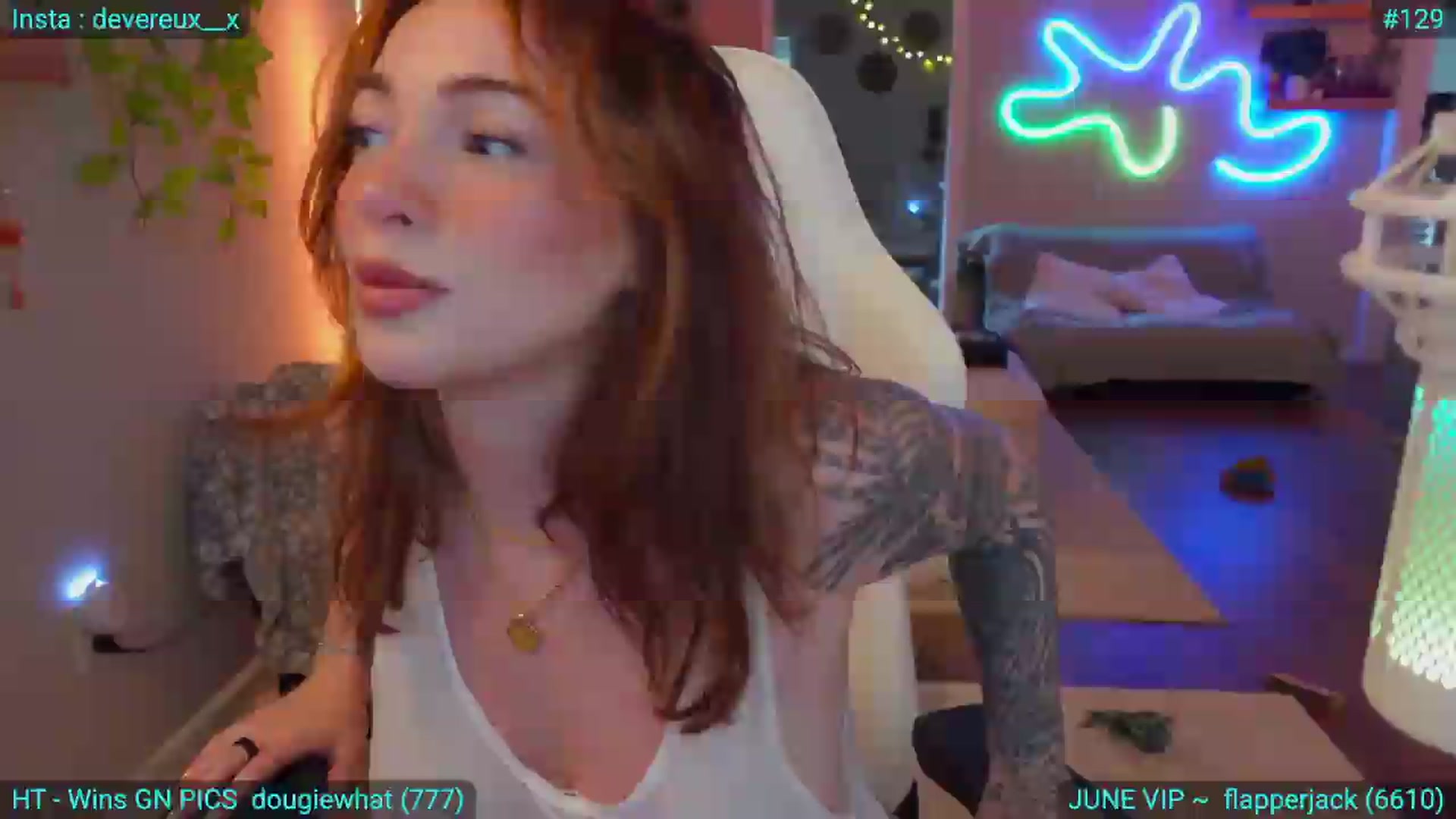 Gallery image thumbnail from DevereuxQ's myfreecams stream on, 06/09/2026, 24:00 image 12 of 20