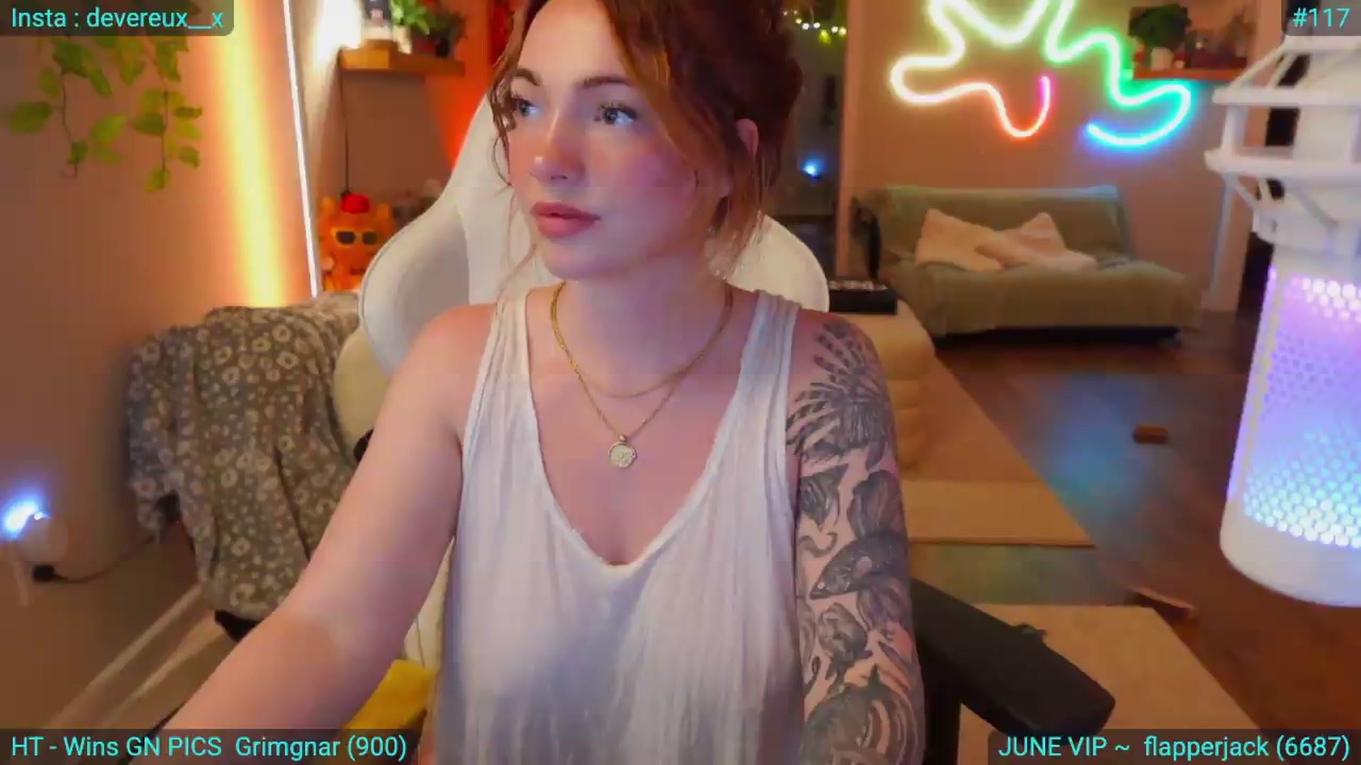 Gallery image thumbnail from DevereuxQ's myfreecams stream on, 06/09/2026, 02:03 image 6 of 20