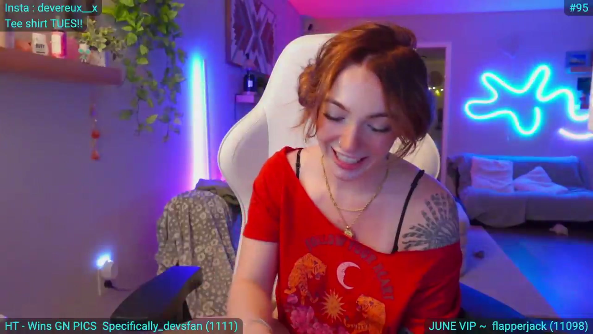 Gallery image thumbnail from DevereuxQ's myfreecams stream on, 06/10/2026, 02:35 image 13 of 20