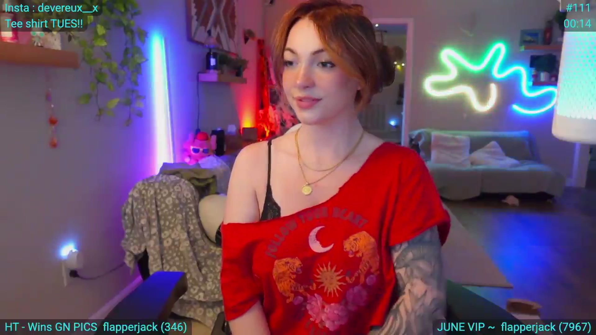 Gallery image thumbnail from DevereuxQ's myfreecams stream on, 06/10/2026, 02:35 image 8 of 20