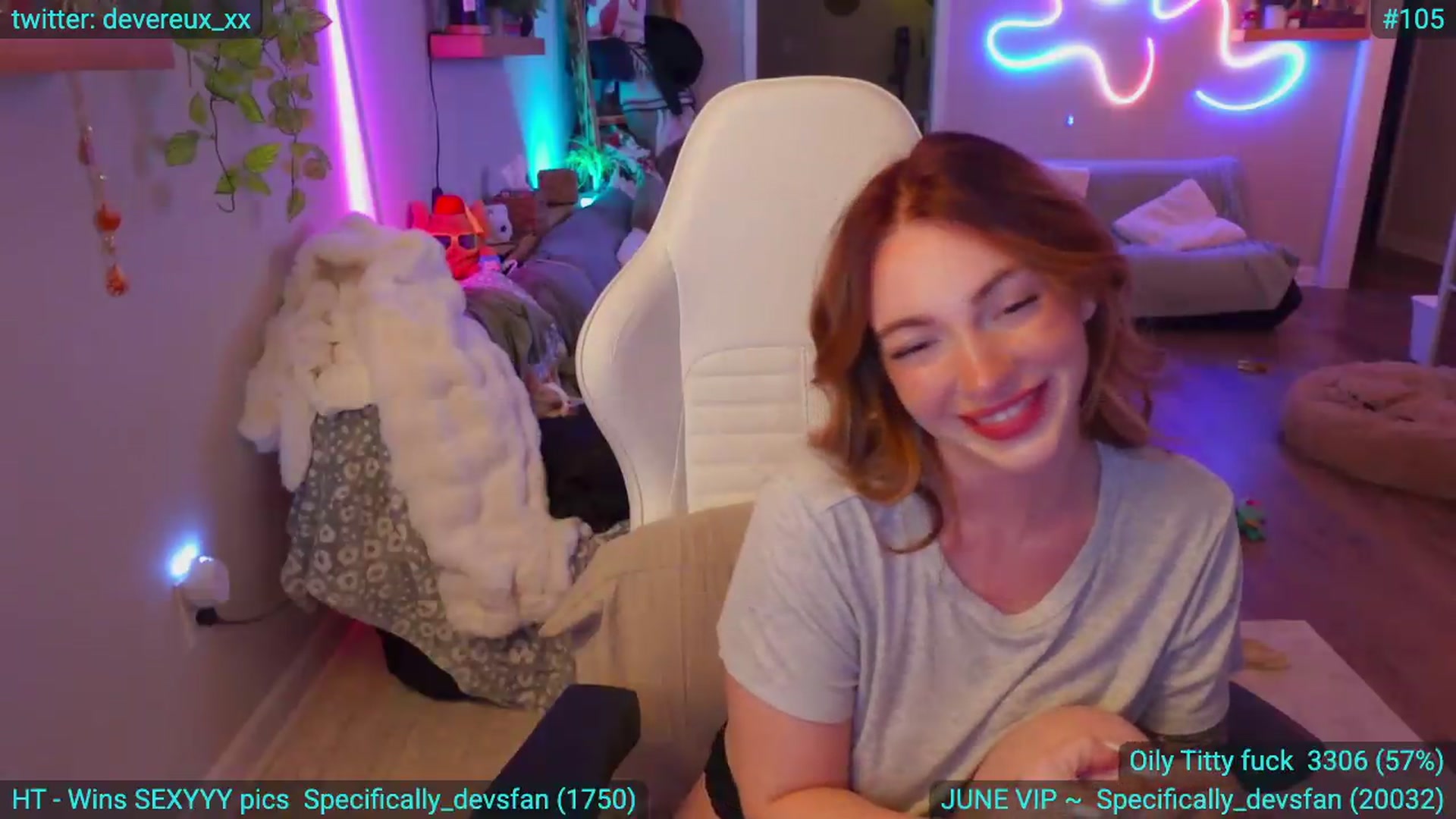 Gallery image thumbnail from DevereuxQ's myfreecams stream on, 06/19/2026, 02:09 image 20 of 20